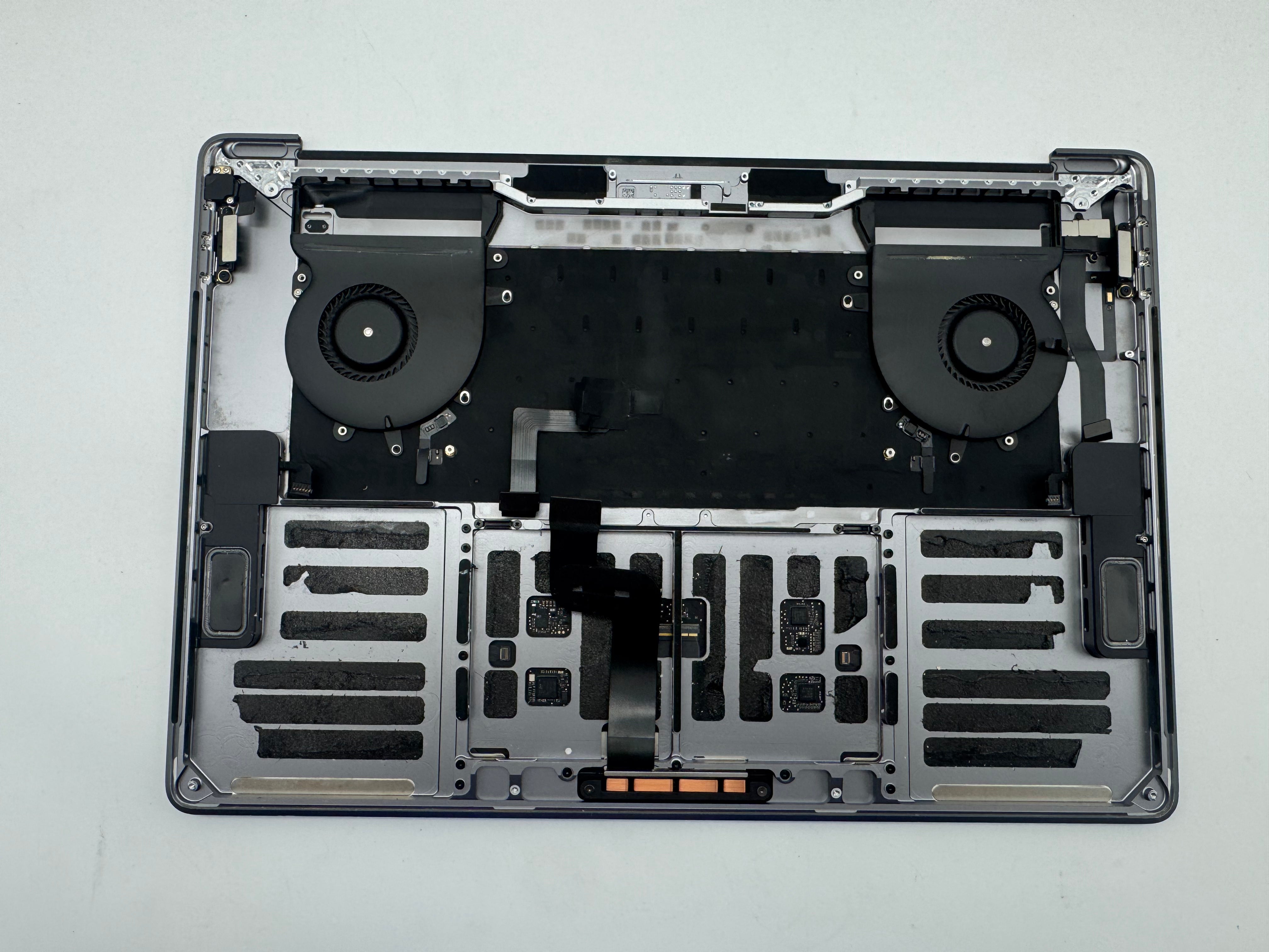 Macbook Pro 15" 2018 2019 A1990 QWERTZ Topcase Trackpad Tastatur Grau #T982