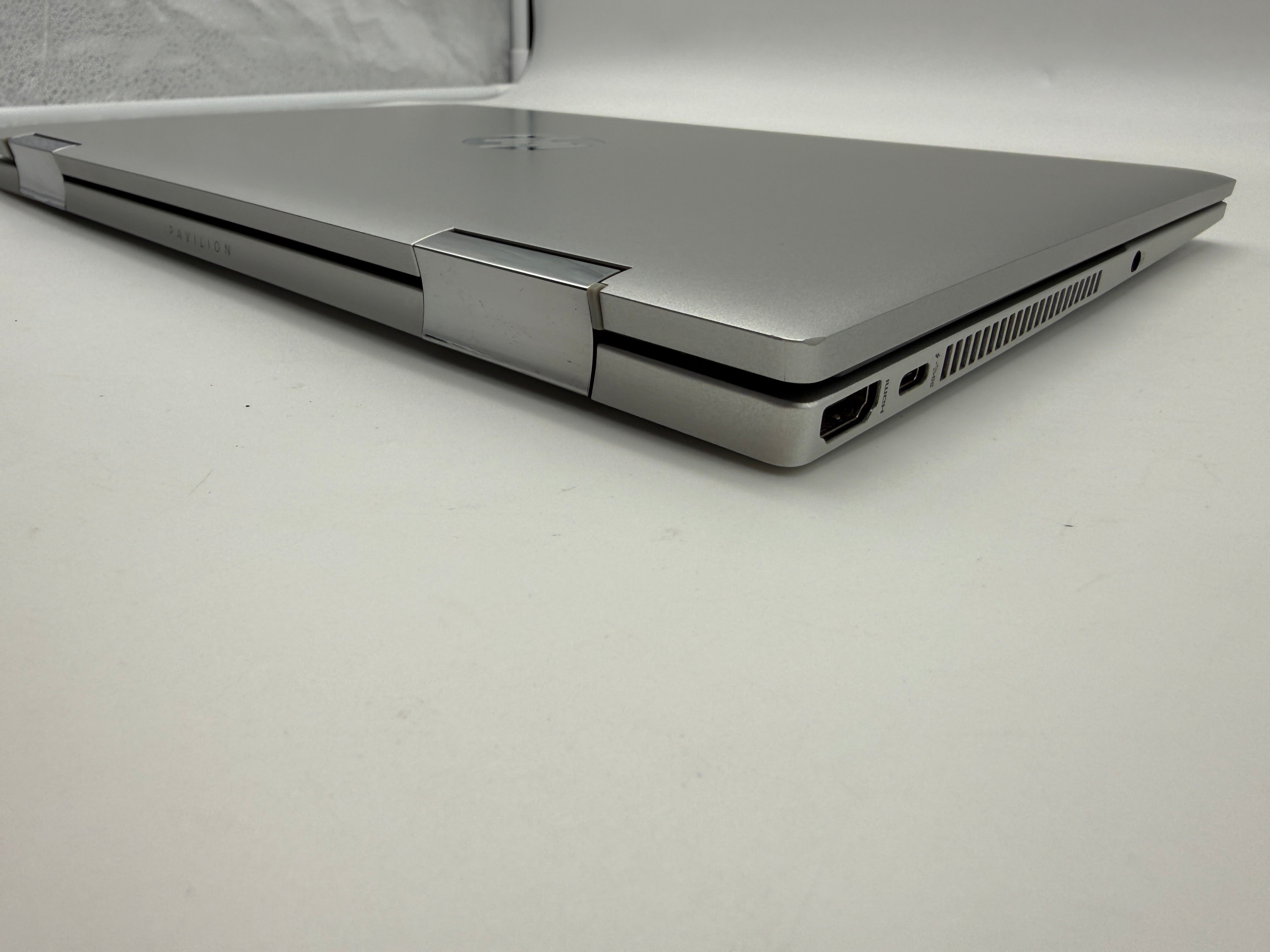 HP Pavilion x360 14-dy0055ng i5-1135G7 8GB 256GB SSD Silber Touch MwSt.