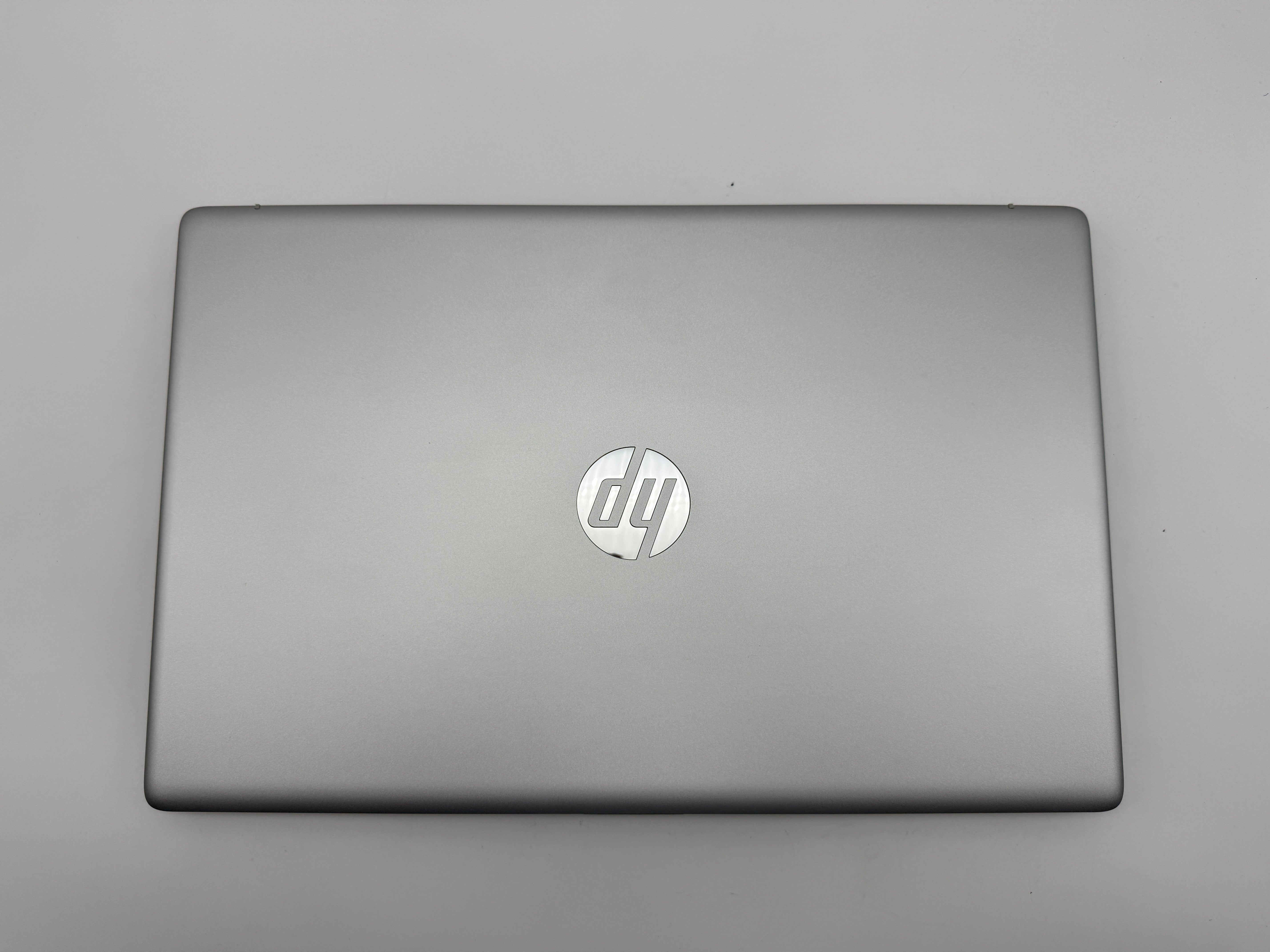 HP 17-cn3056ng Laptop i5-1335U 1,3GHz 16GB 512GB SSD 100% Akku MwSt.