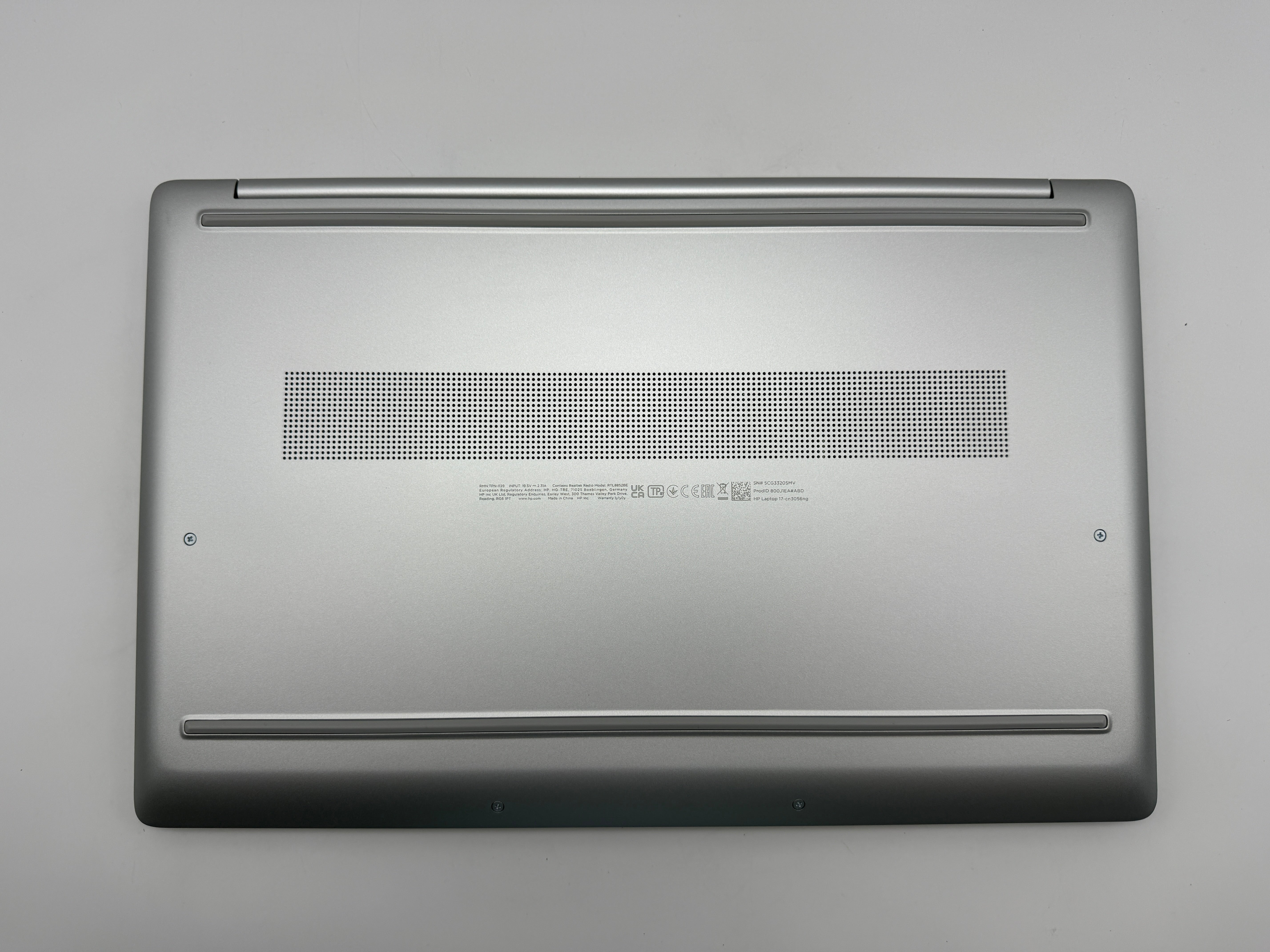 HP 17-cn3056ng Laptop i5-1335U 1,3GHz 16GB 512GB SSD 100% Akku MwSt.