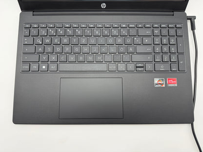 HP 15-fc0035ng Laptop AMD Ryzen 3 7320U 8GB 256GB SSD 100% Akku MwSt.