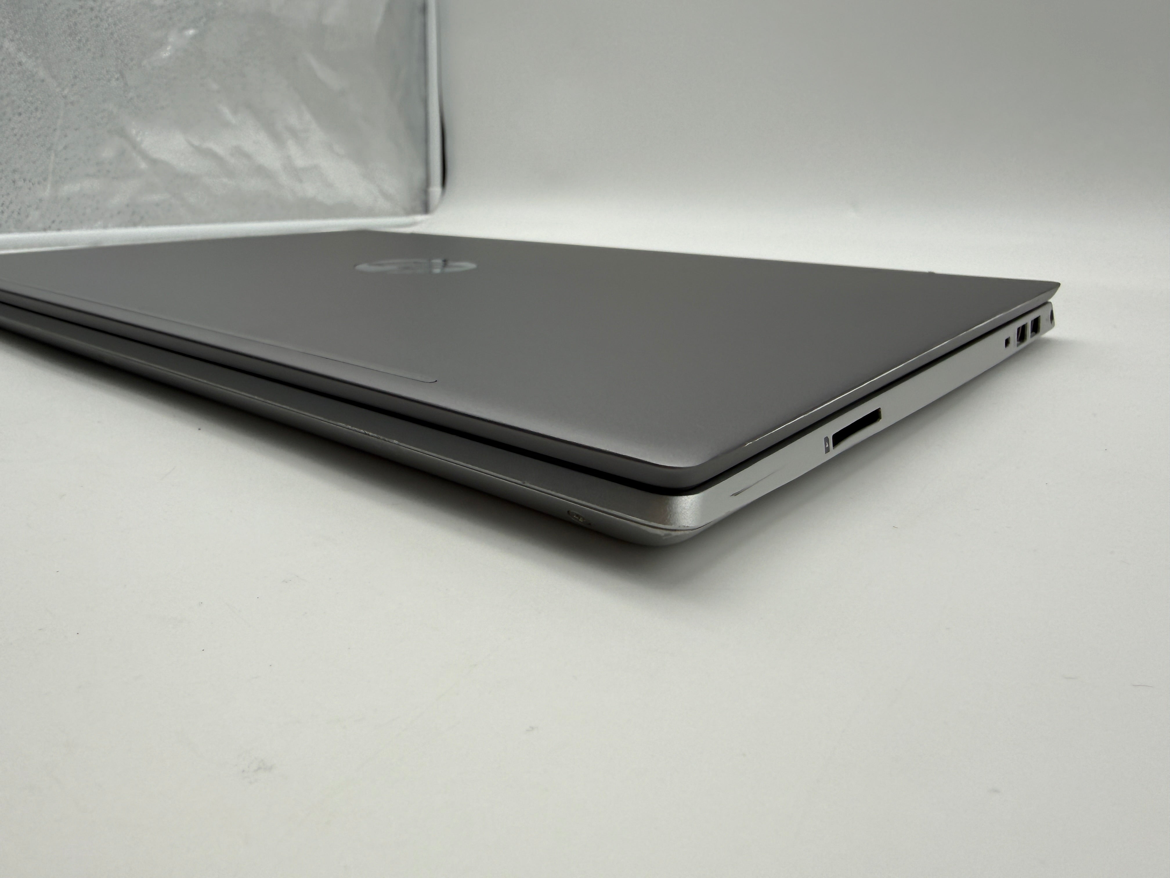 HP Pavilion 15-cs3001ng i3-1005G1  1,2GHz 8GB 512GB 100% Akku MwSt.