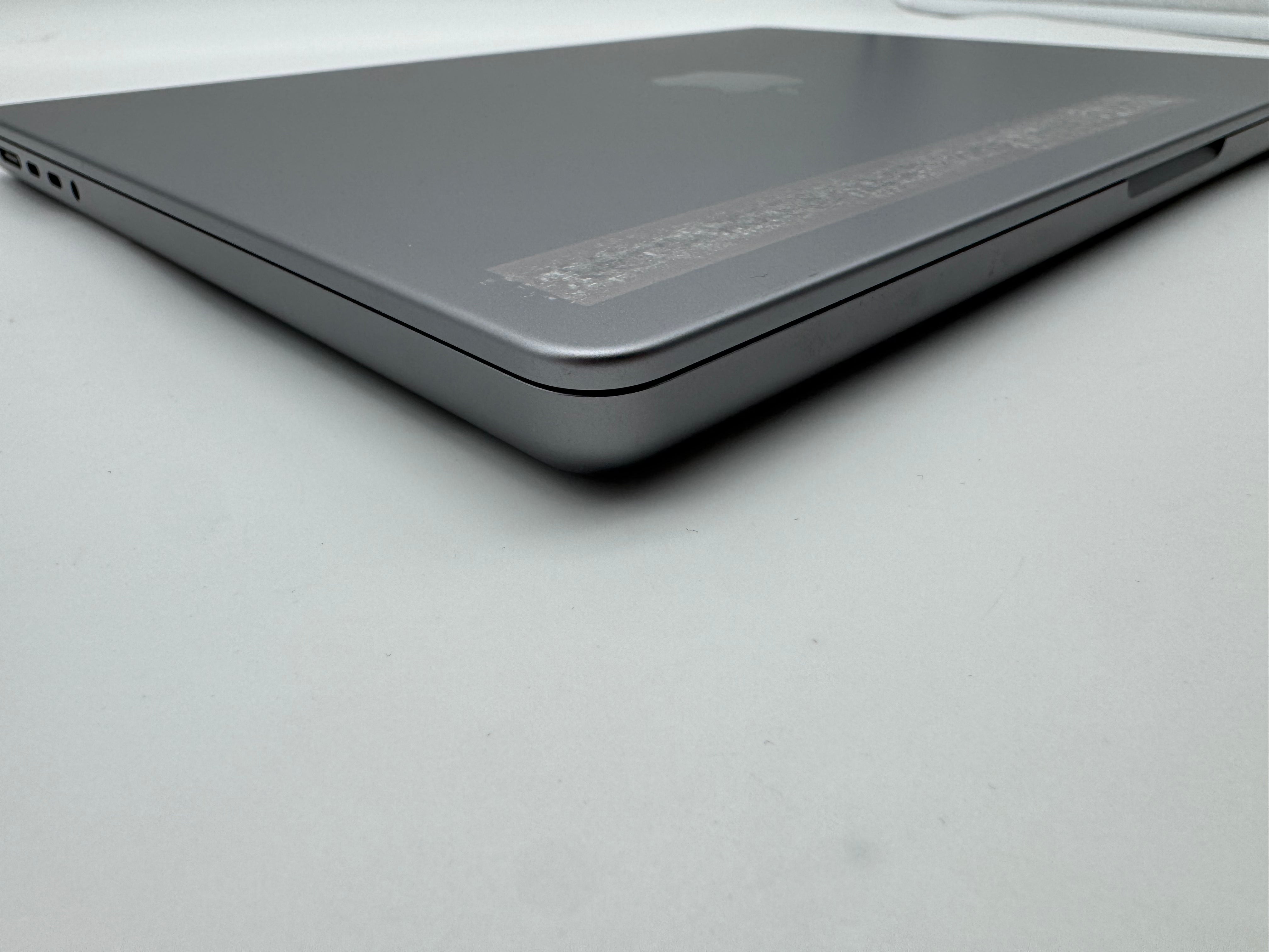 Macbook Pro 14" A2442 2021 M1 Pro 32GB 1TB 16C Spacegrau MwSt. #PS343