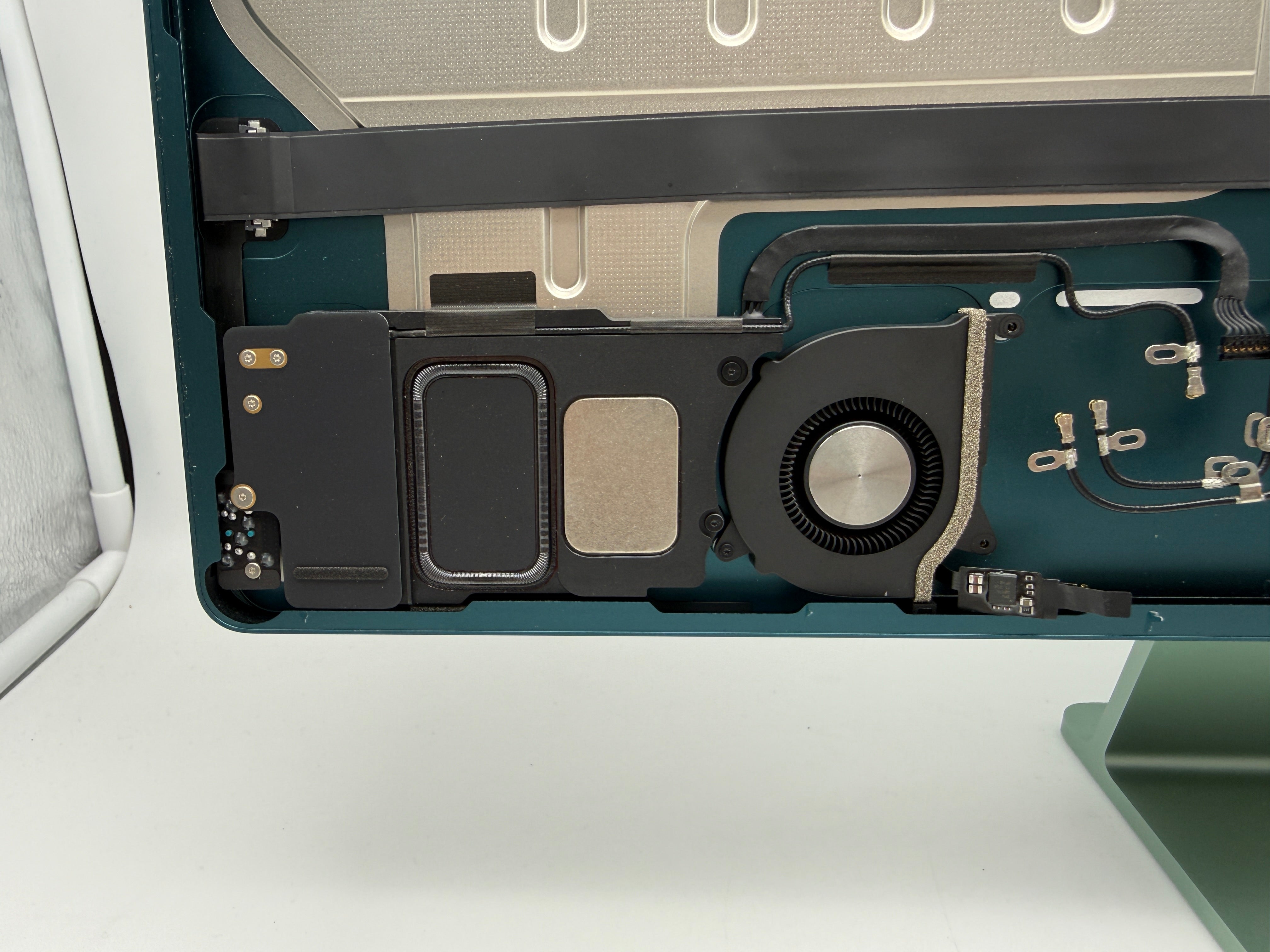 Apple iMac 24" 2021 A2438 Gehäuse Standfuß Lautsprecher Lüfter Grün #PSG18