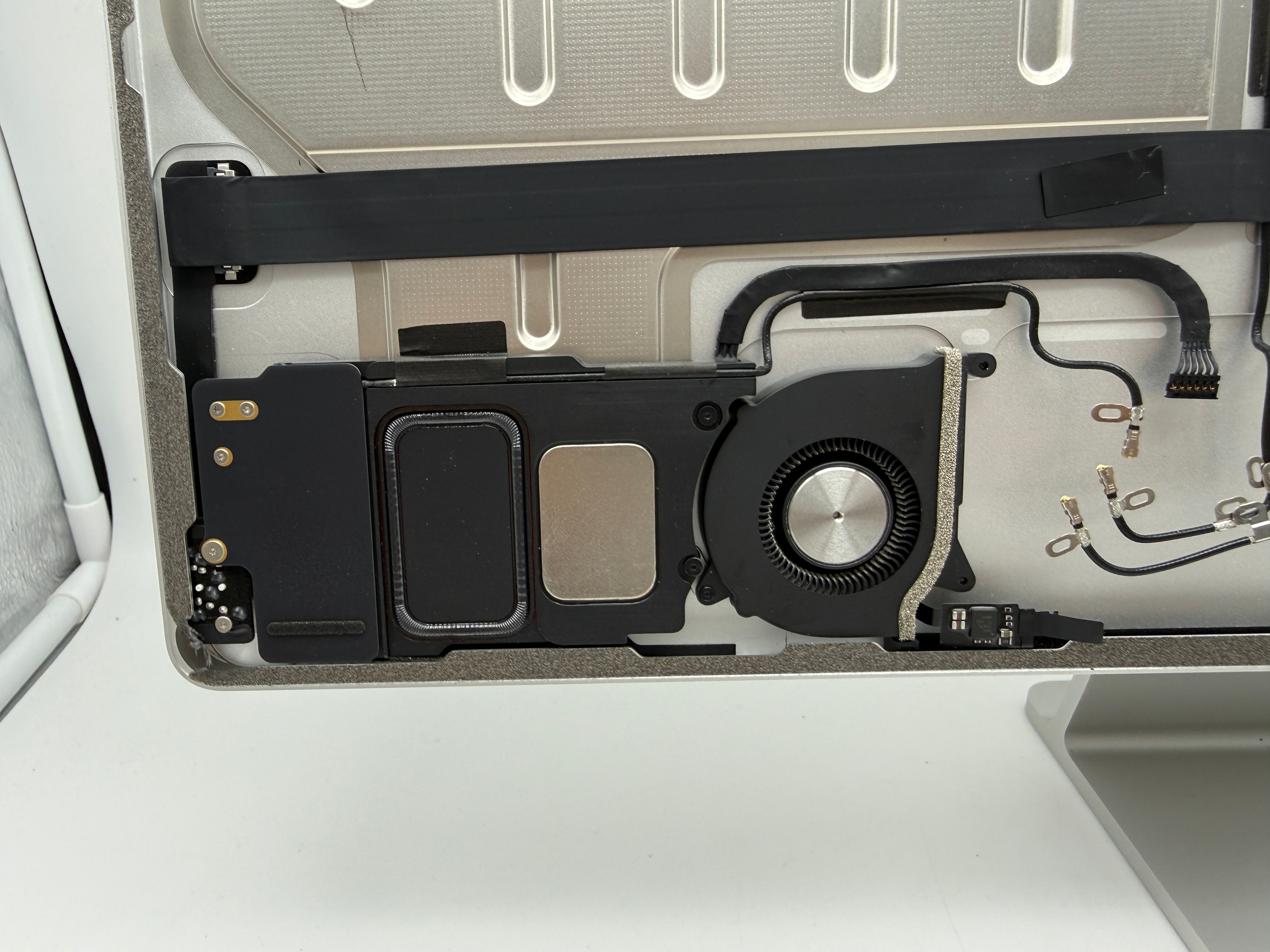 Apple iMac 24" 2021 A2439  Gehäuse Standfuß Lautsprecher Lüfter Silber #PSG19