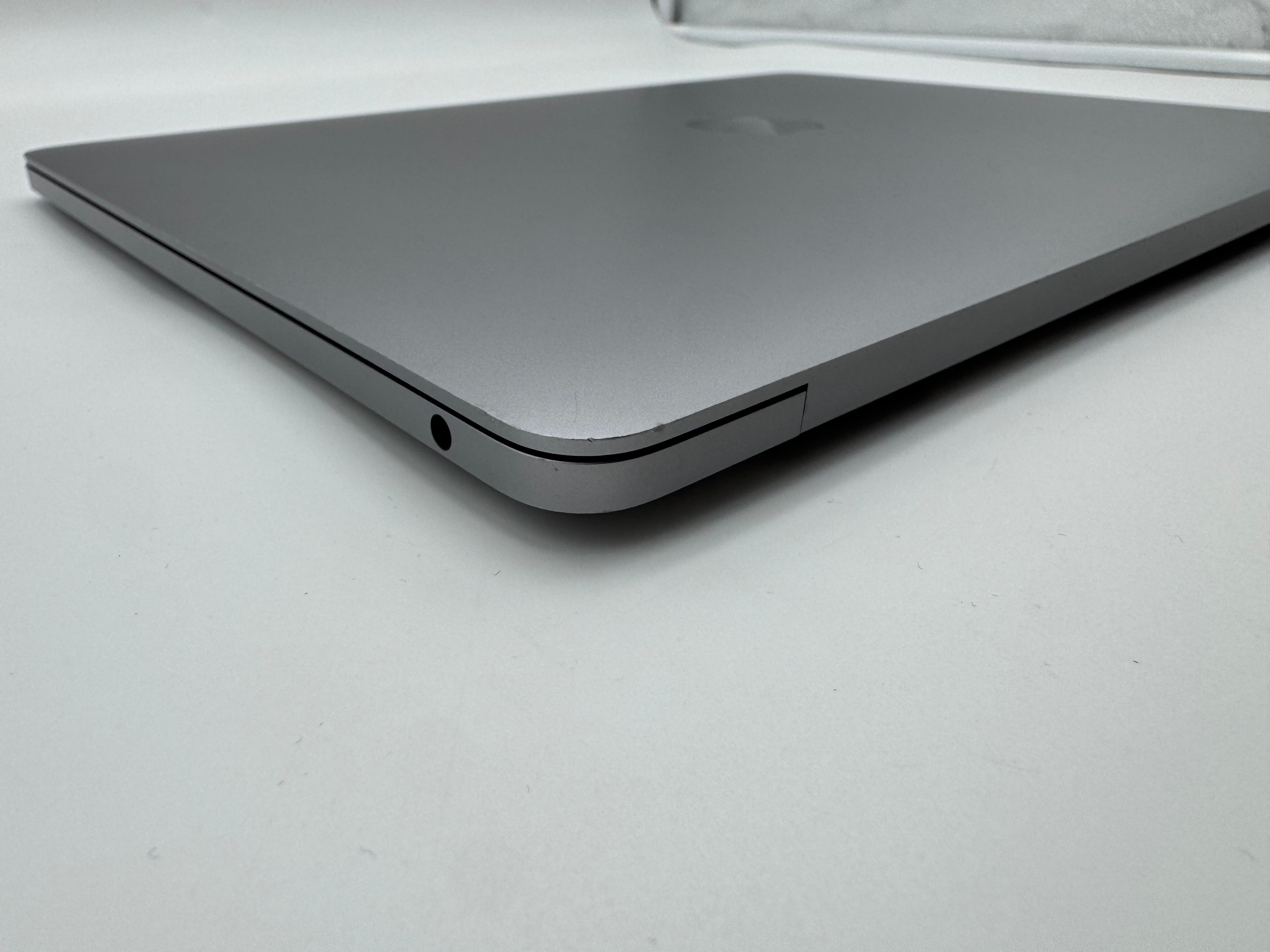 Macbook Pro 13" A2338 M1 16GB 1TB 2020 Spacegrau Grau MwSt. #PS349