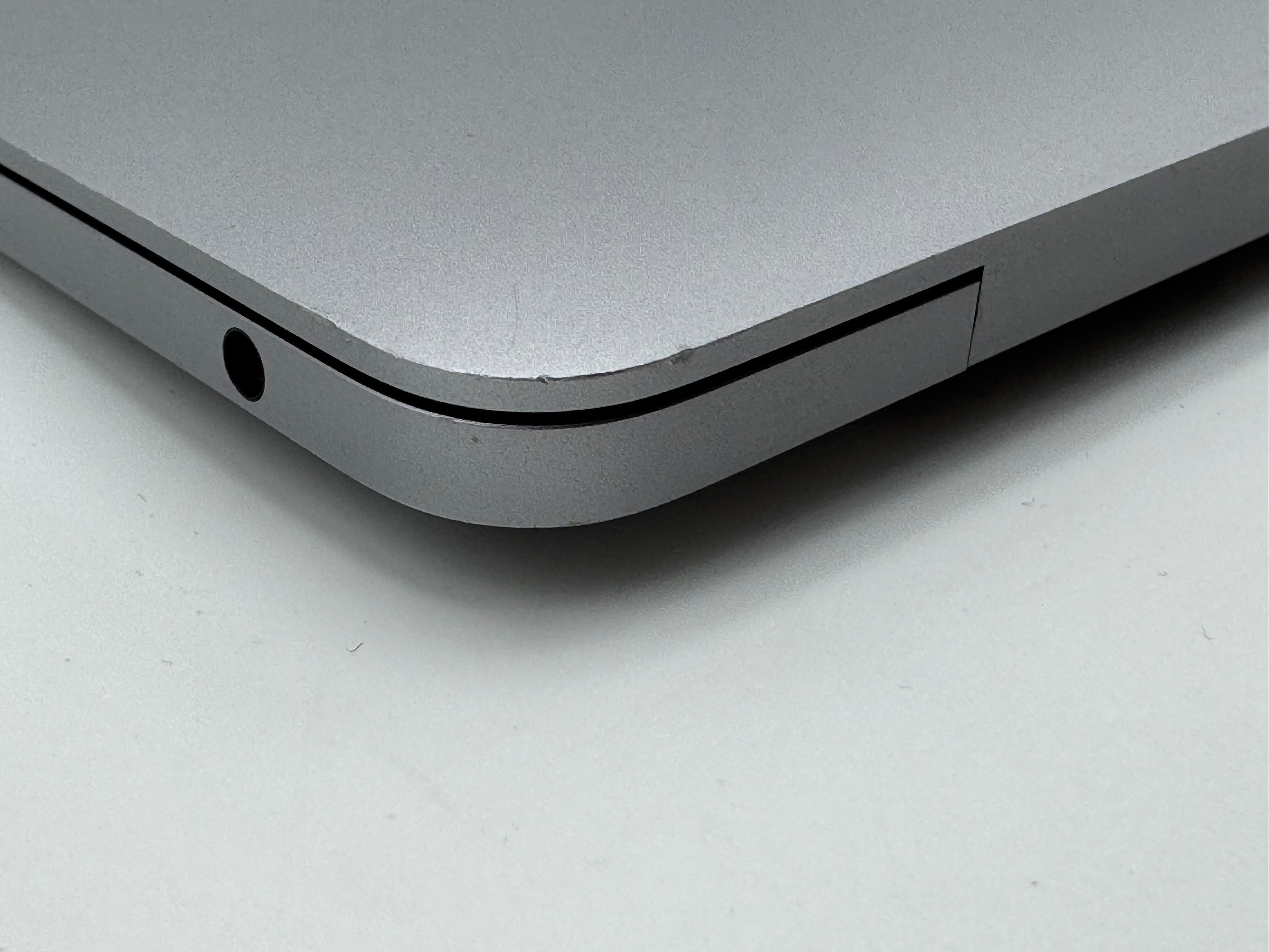 Macbook Pro 13" A2338 M1 16GB 1TB 2020 Spacegrau Grau MwSt. #PS349