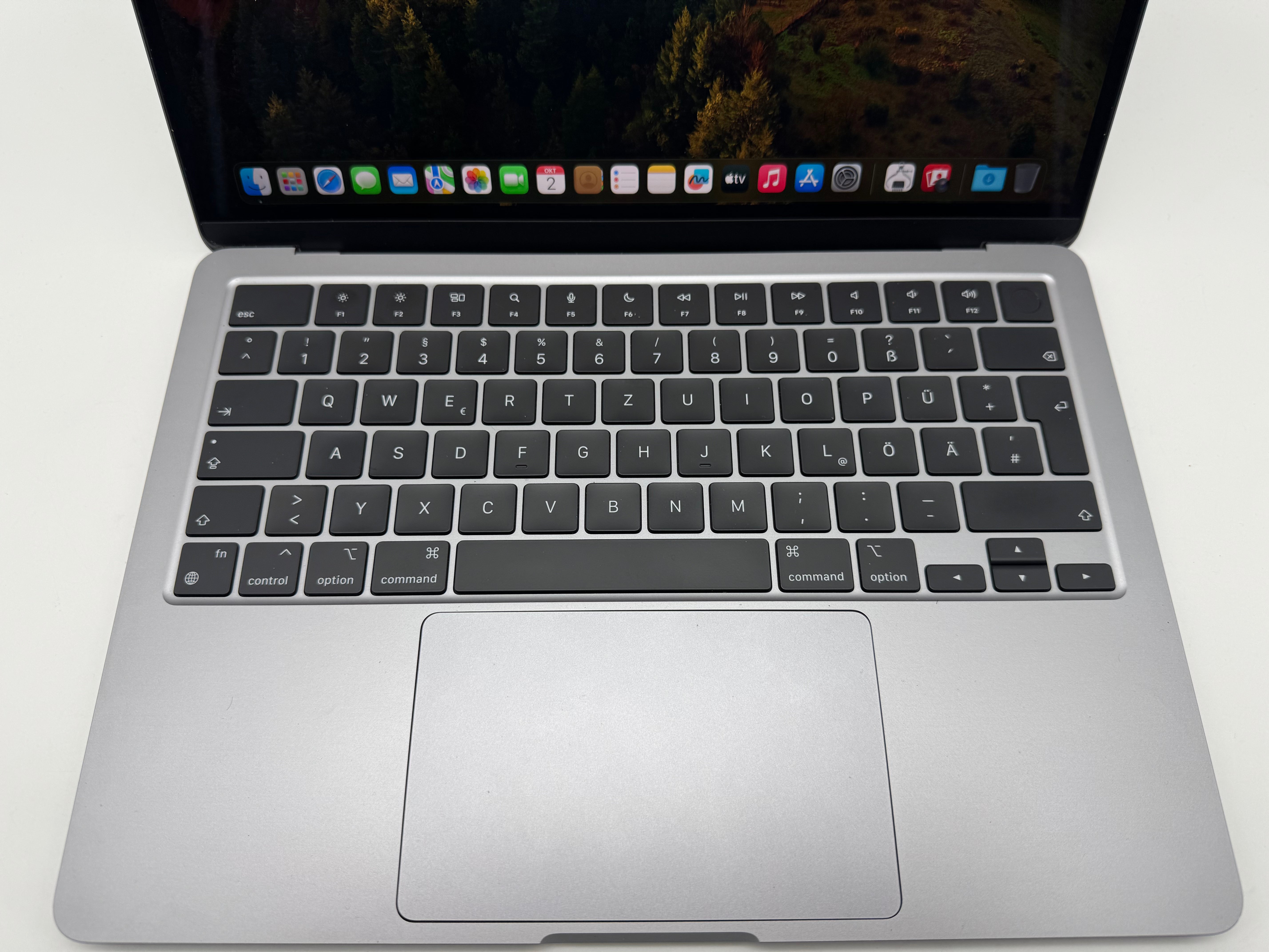 Apple MacBook Air 13,6“ M2 8C CPU 8C GPU 256 GB SSD 8 GB 2022 Spacegrau PS351