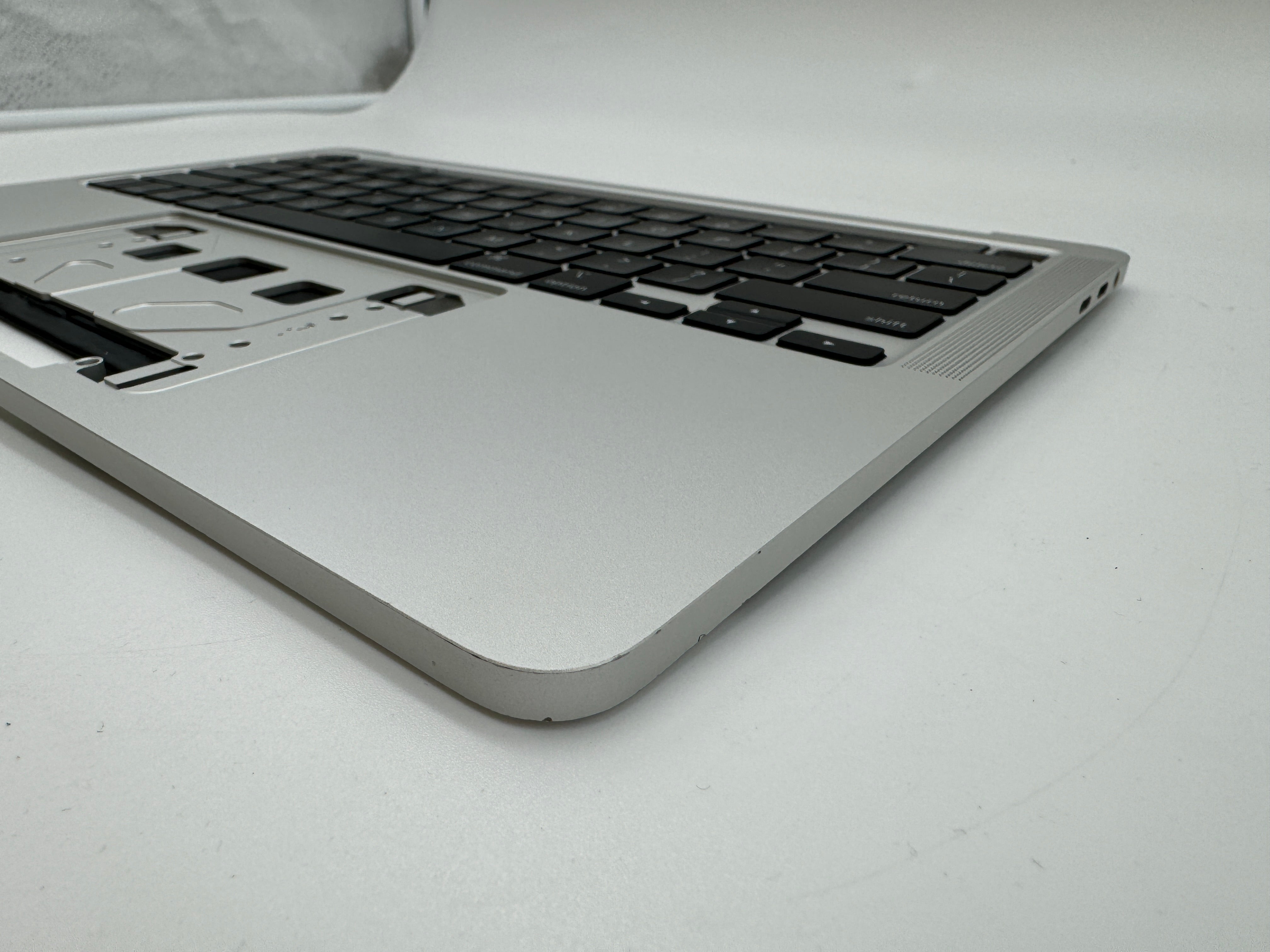 Macbook Pro 13" A2251 2020 Topcase QWERTY Akku Tastatur Silber #T500