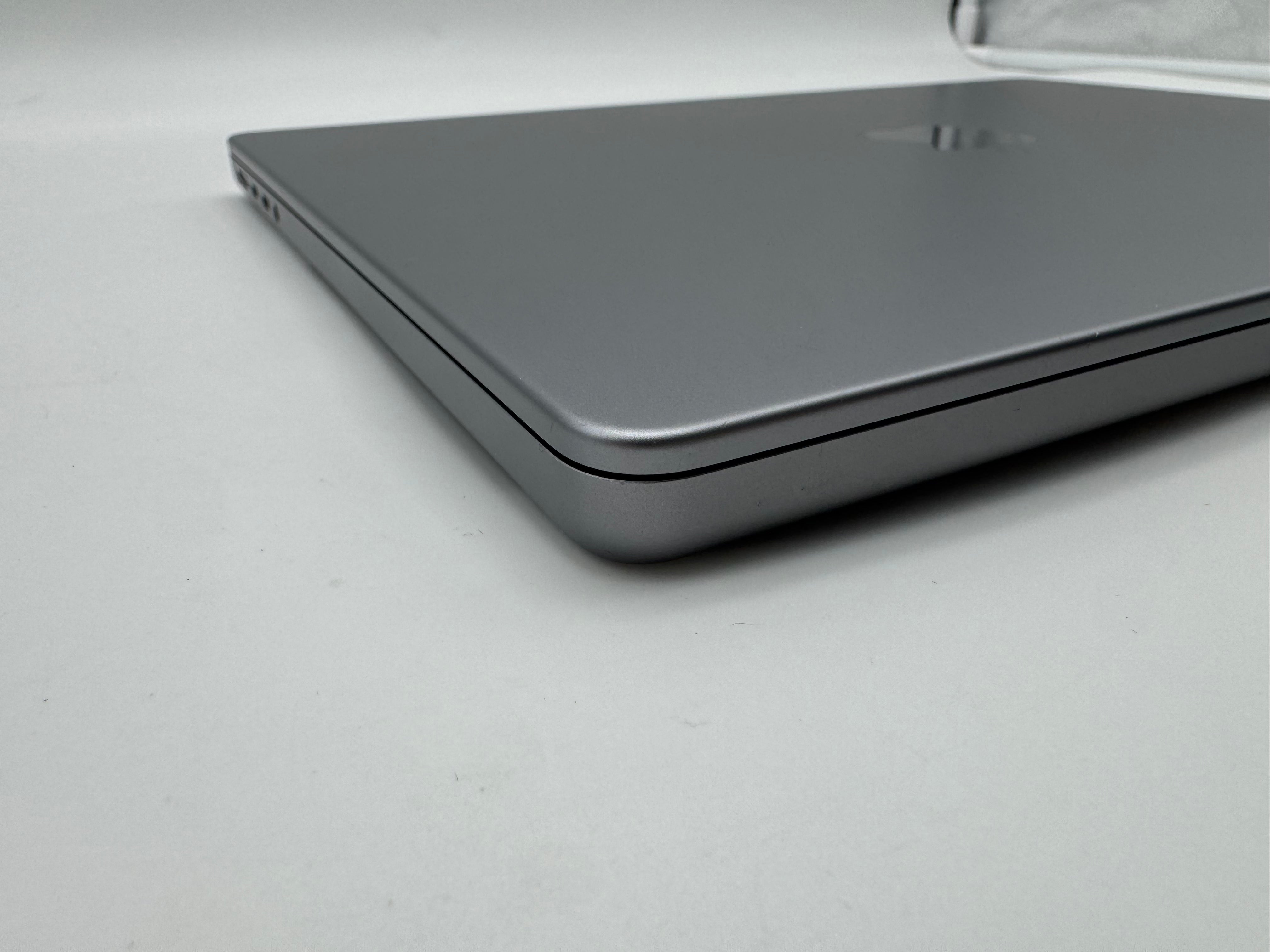 Macbook Pro 14" A2442 2021 M1 8-C 16GB 512GB 14-C Spacegrau MwSt. #PS370
