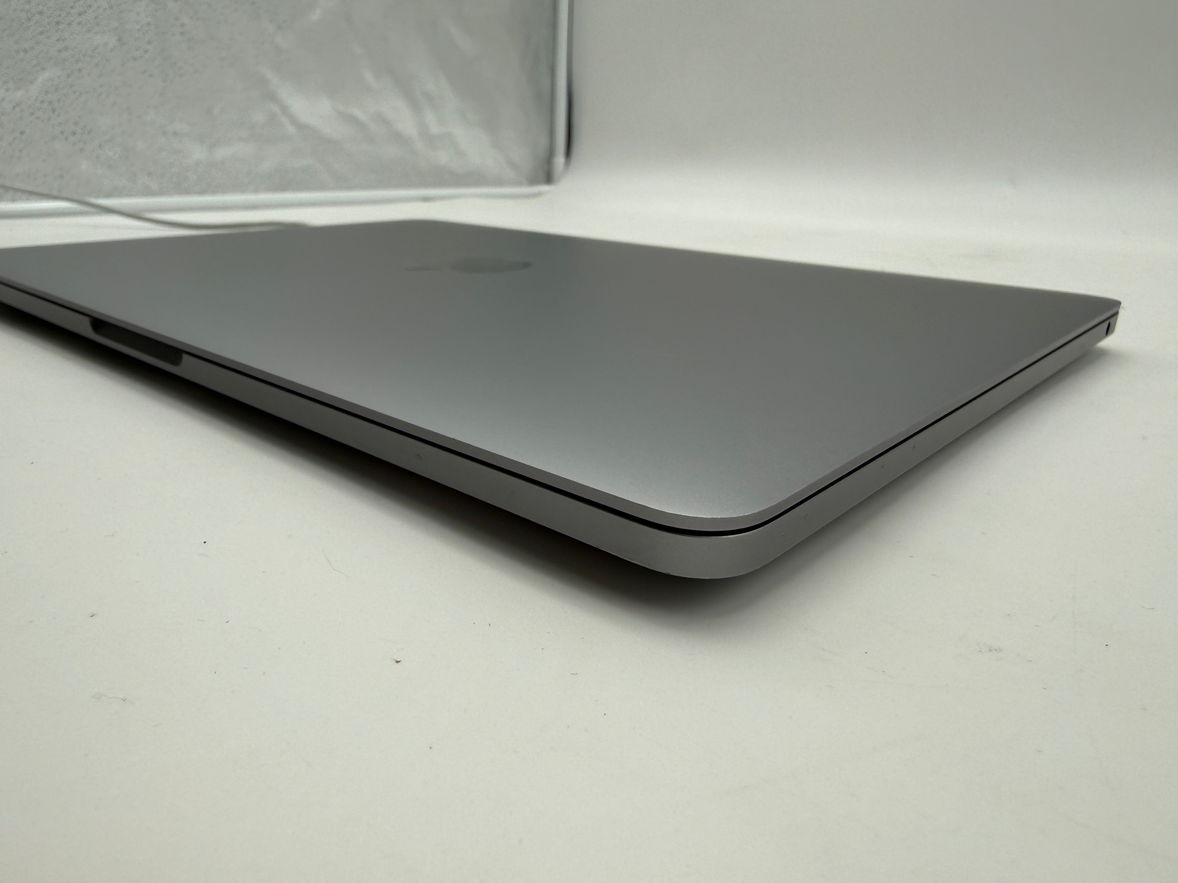 Macbook Pro 13" A2338 M1 16GB 1TB 2020 Spacegrau Grau MwSt. #PS411