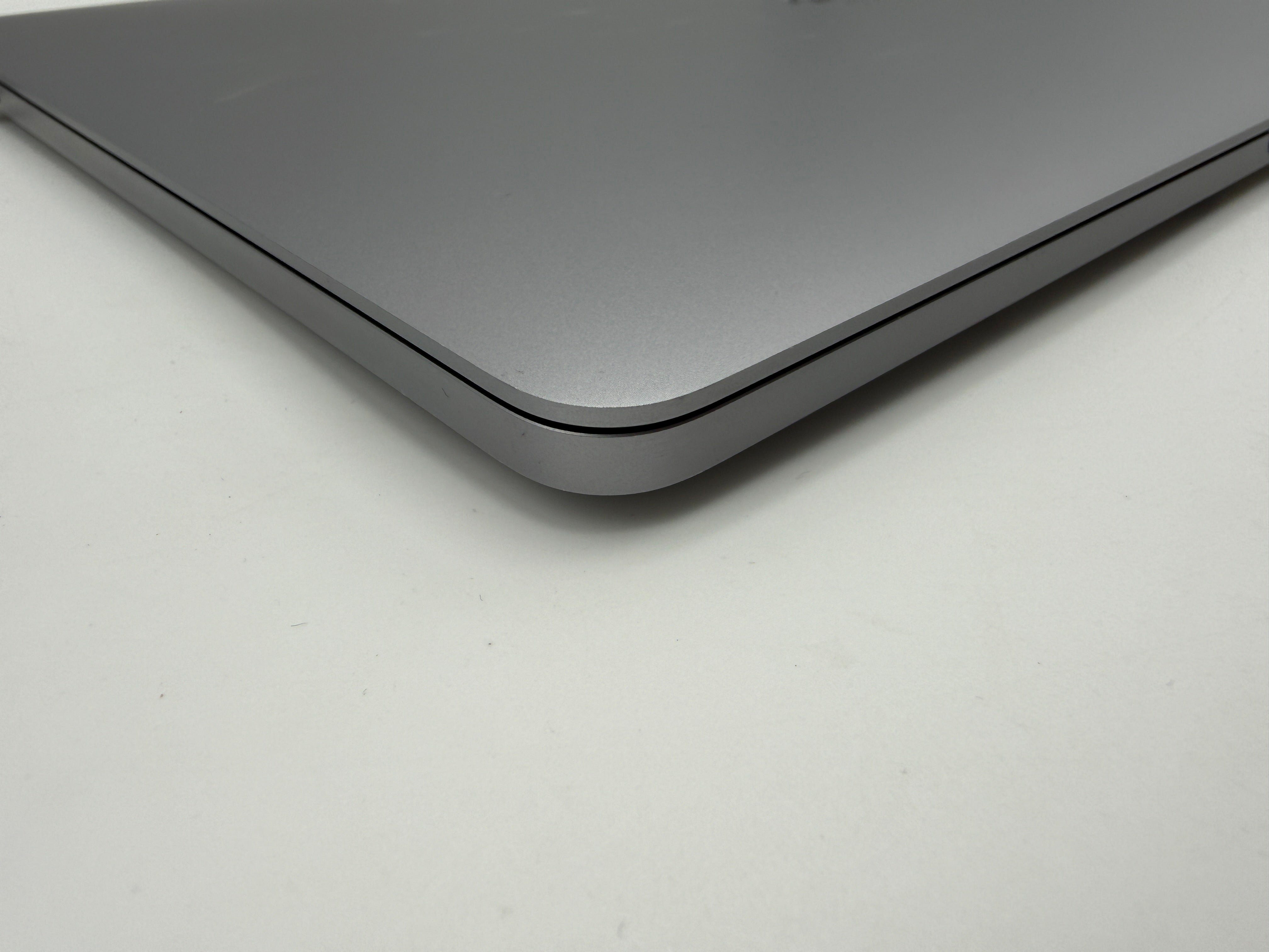 Macbook Pro 13" A2338 M1 16GB 1TB 2020 Spacegrau Grau MwSt. #PS415