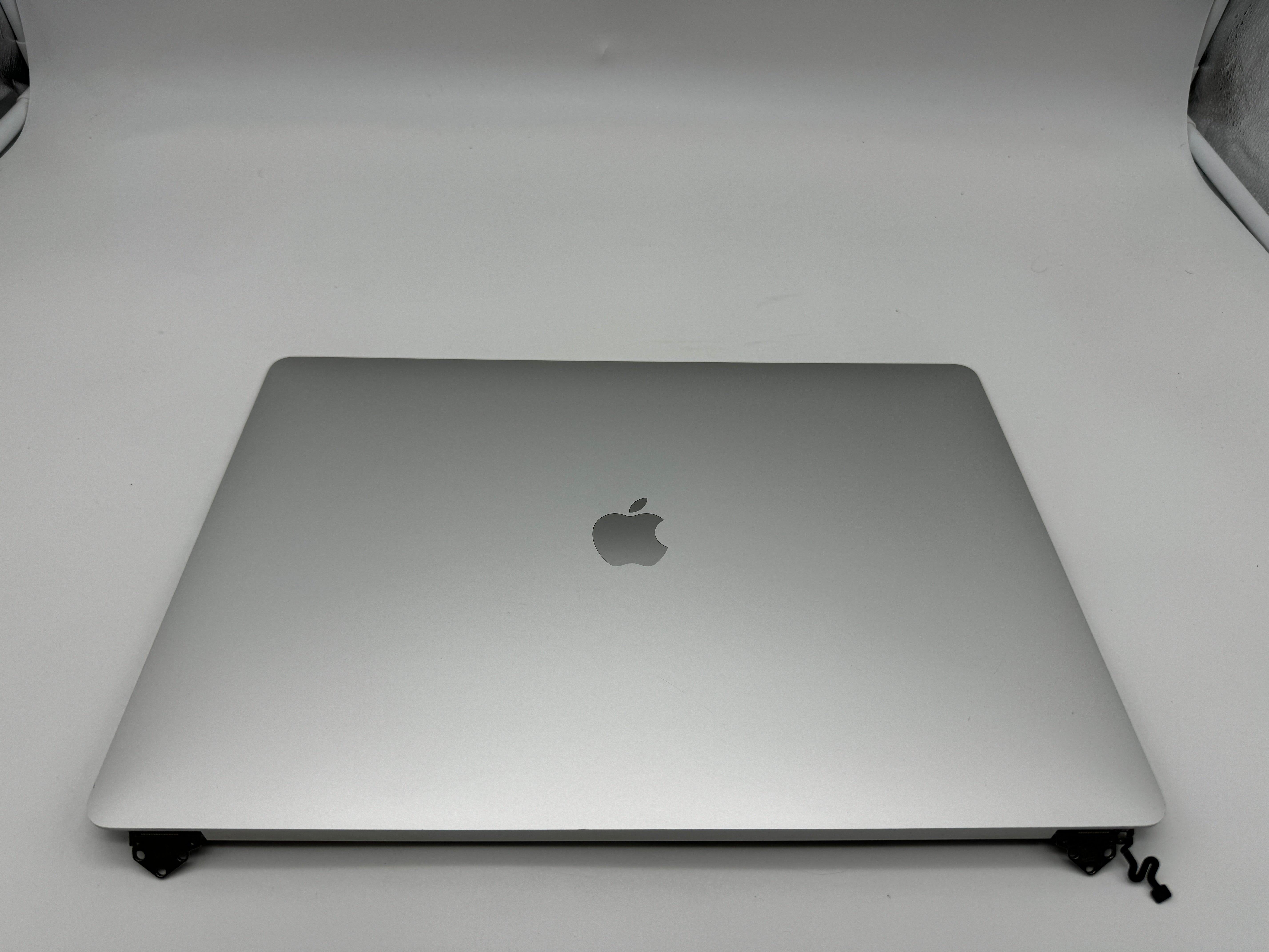 Macbook Pro 16" 2019 A2141 Display Bildschirm Silber #D565