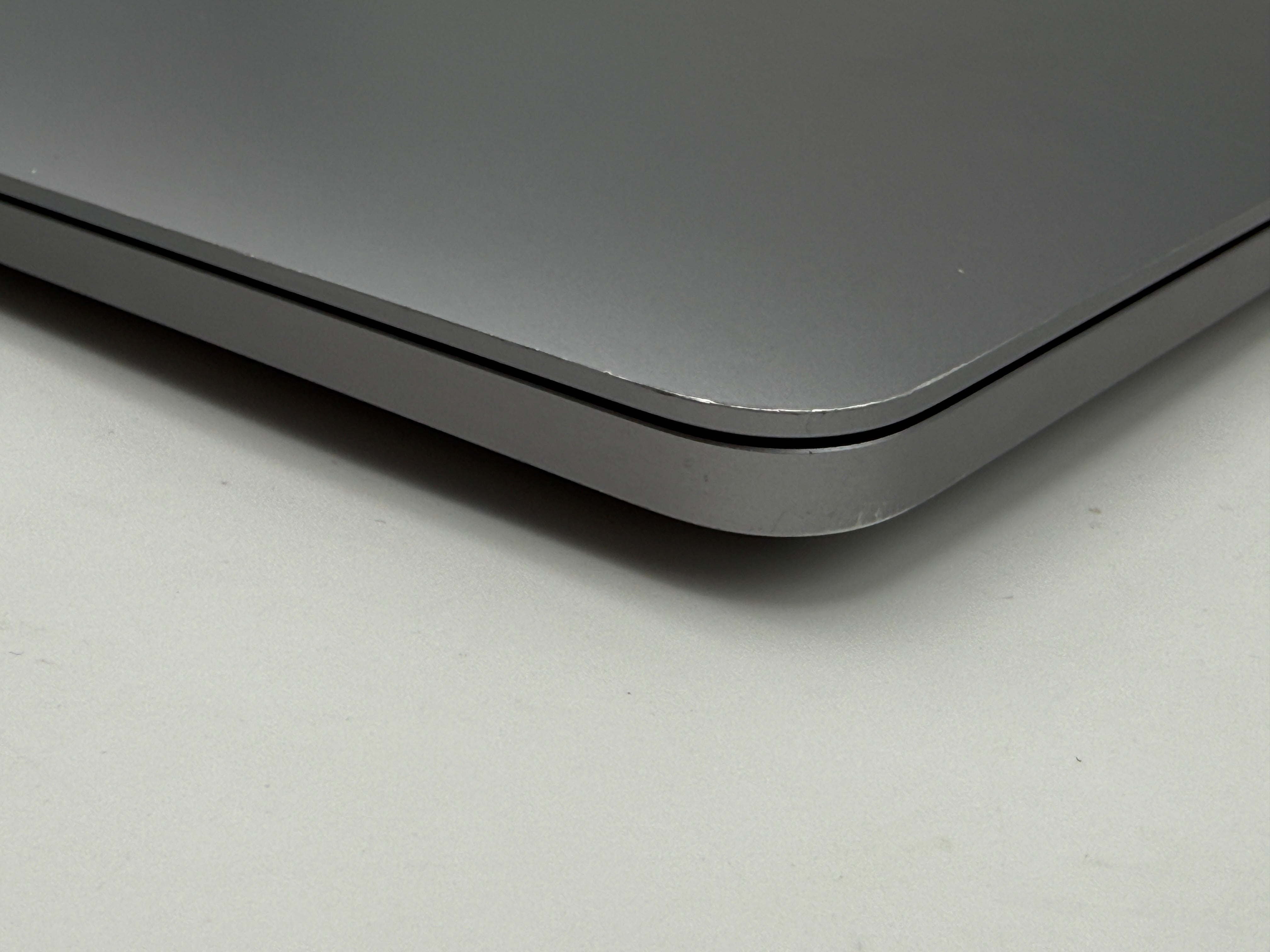 Macbook Pro 13" A2338 M1 16GB 1TB 2020 Spacegrau Grau MwSt. #PS417