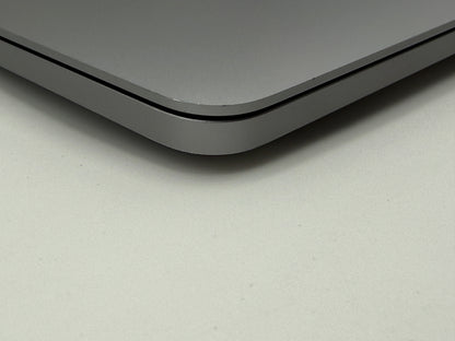 Macbook Pro 13" A2338 M1 16GB 512GB 2020 Spacegrau MwSt. #PS421