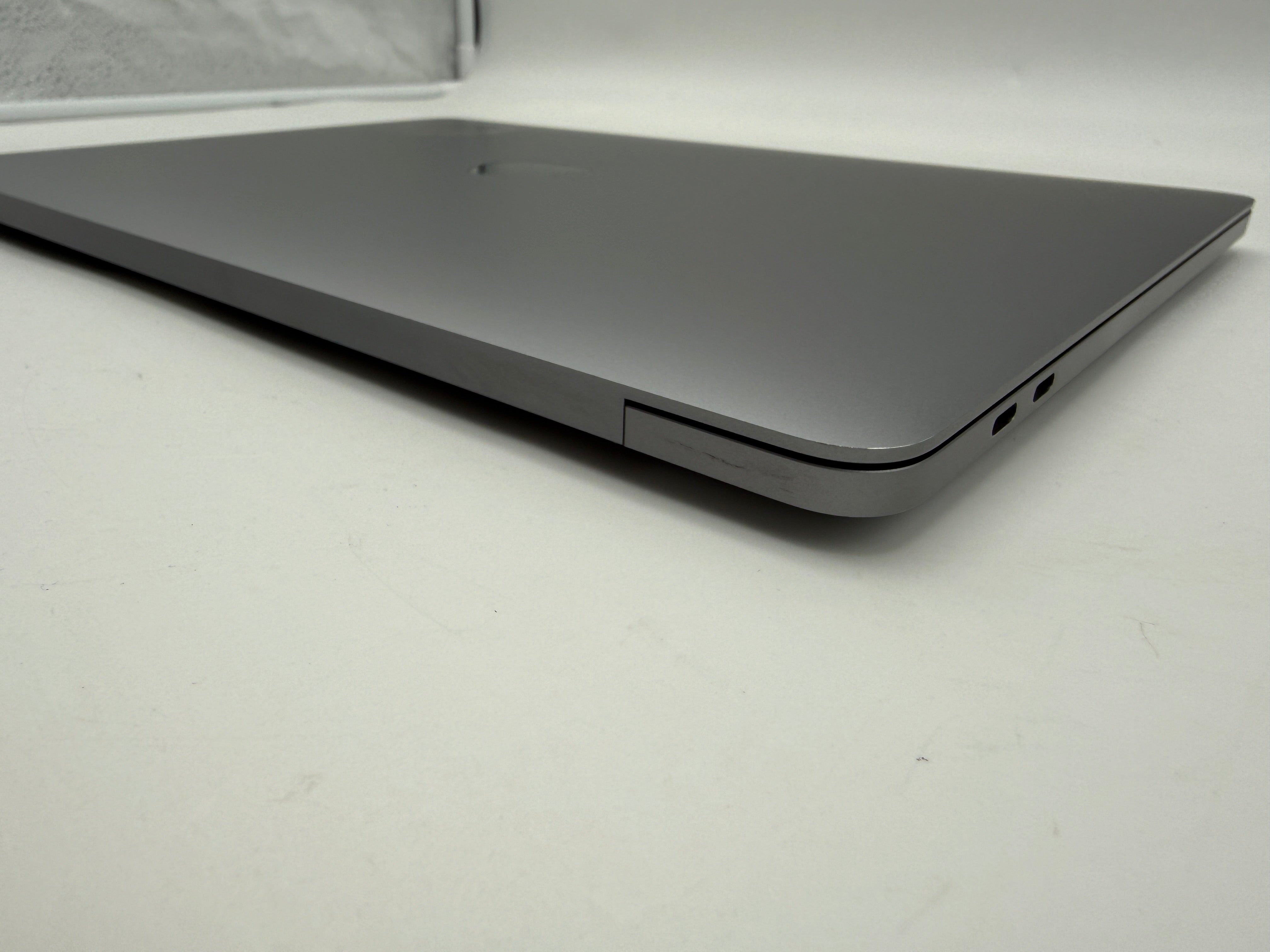 Macbook Pro 13" A2338 M1 16GB 512GB 2020 Spacegrau MwSt. #PS421