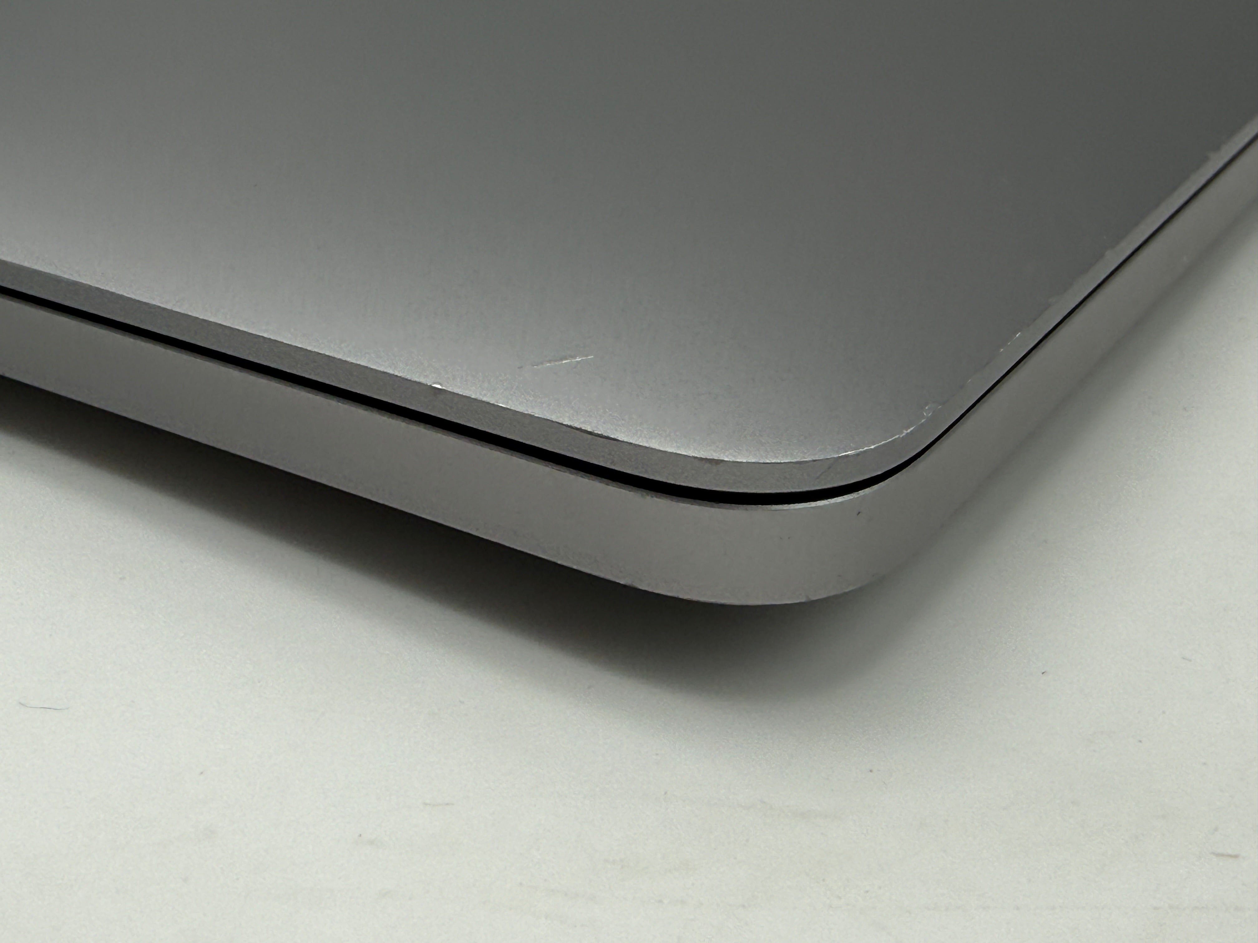 Macbook Pro 13" A2338 M1 16GB 1TB 2020 Spacegrau Grau MwSt. #PS429