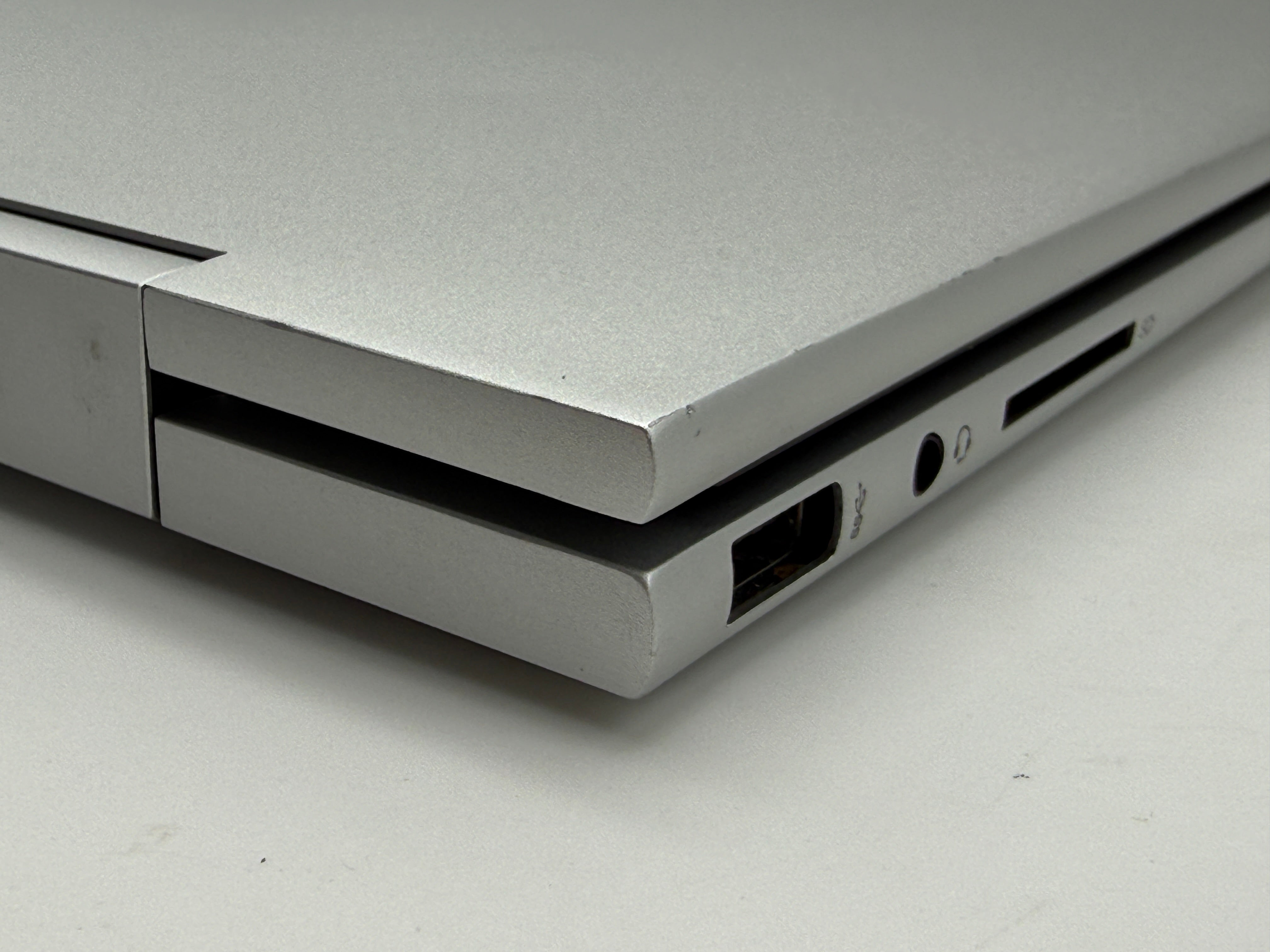 HP Envy x360 15-ew0073ng  i7 1260P 2,1GHz 16GB 512GB Silber #PSW131