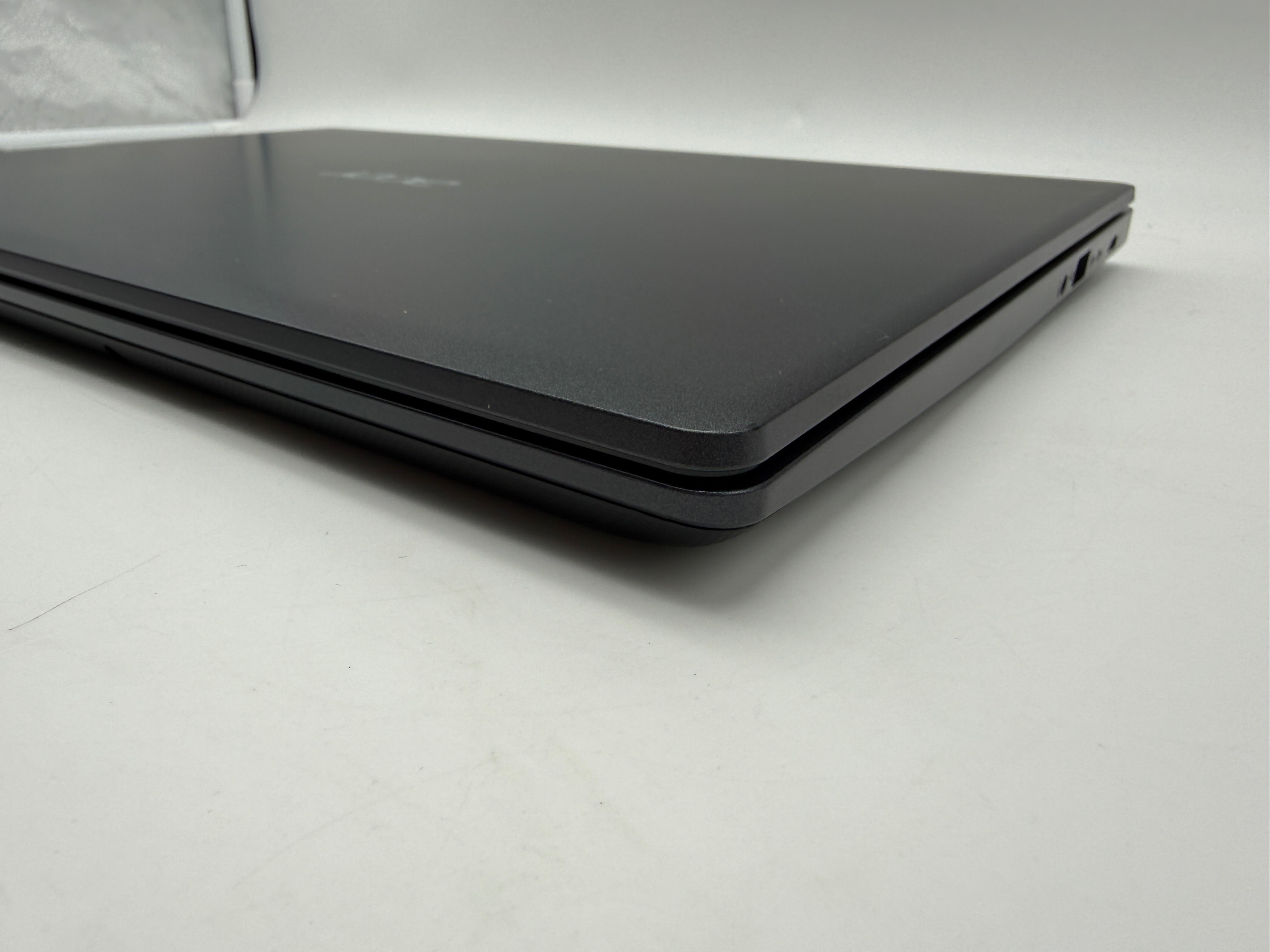 Acer Aspire 3 A314-22-R1LX AMD Ryzen 5 3500U  2,1GHz 8GB 1TB  #PSW140