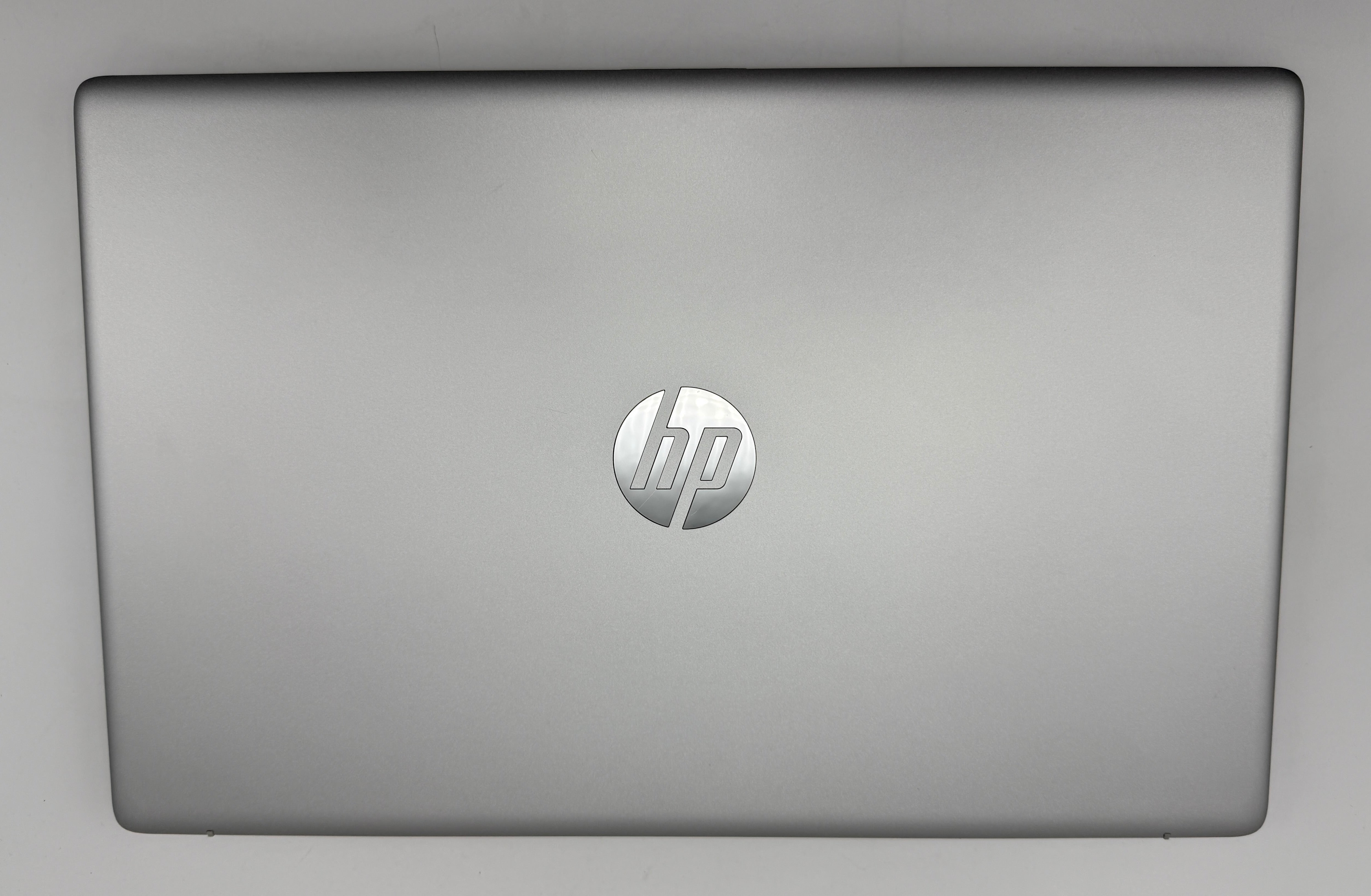 HP 17-cn3056ng Laptop i5-1335U 1,3GHz 16GB 512GB SSD 100% Akku MwSt. #PSW142