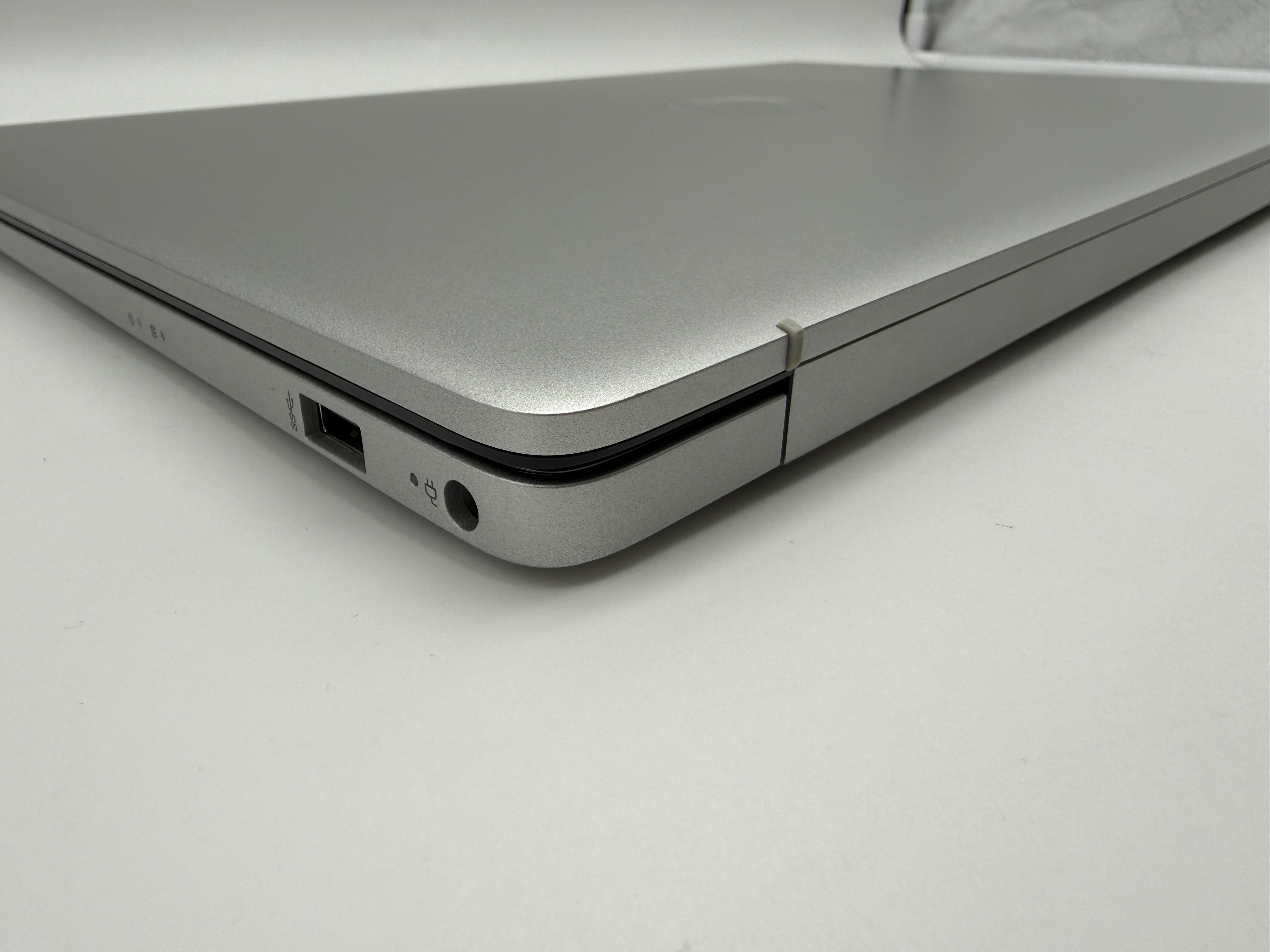 HP 17-cn3056ng Laptop i5-1335U 1,3GHz 16GB 512GB SSD 100% Akku MwSt. #PSW142