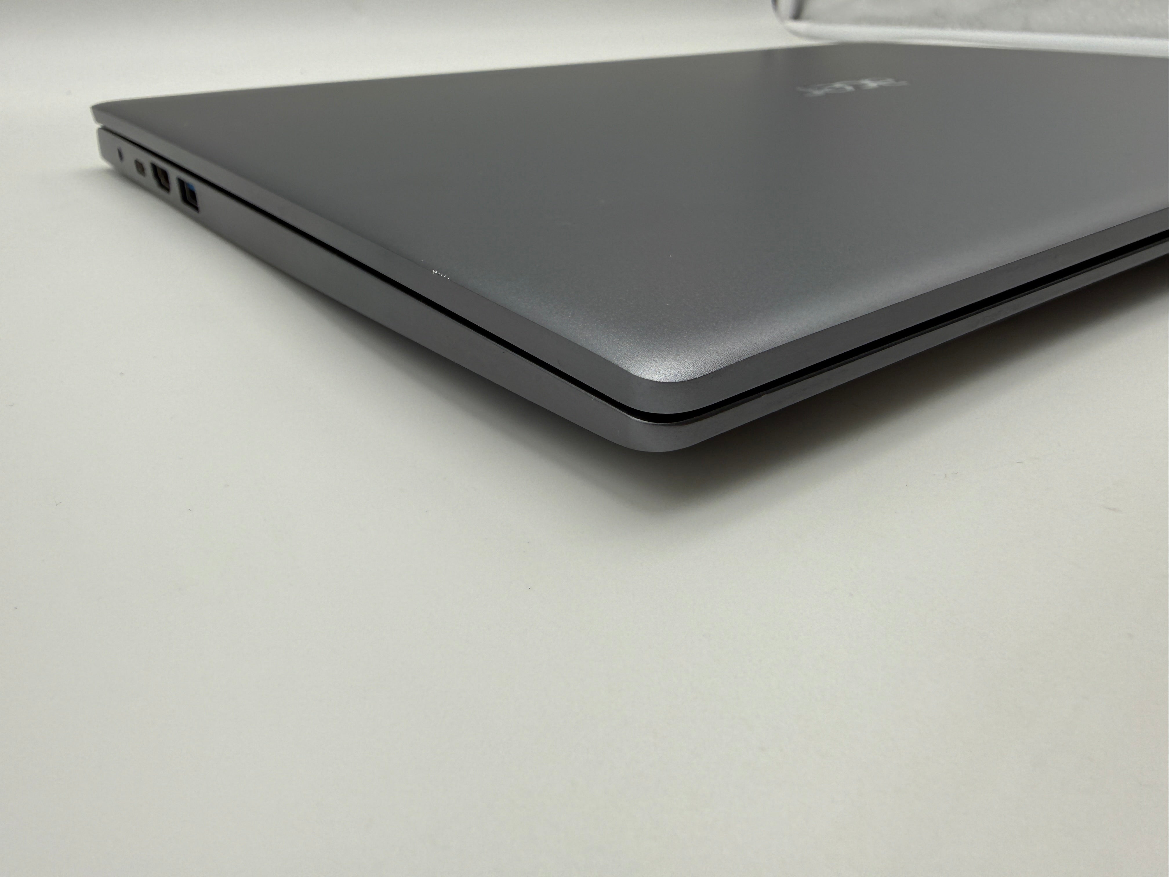 Acer Swift 3 16" SF316-51-51SN 3,1 GHz i5-11300H 16GB RAM 512GB #PSW146