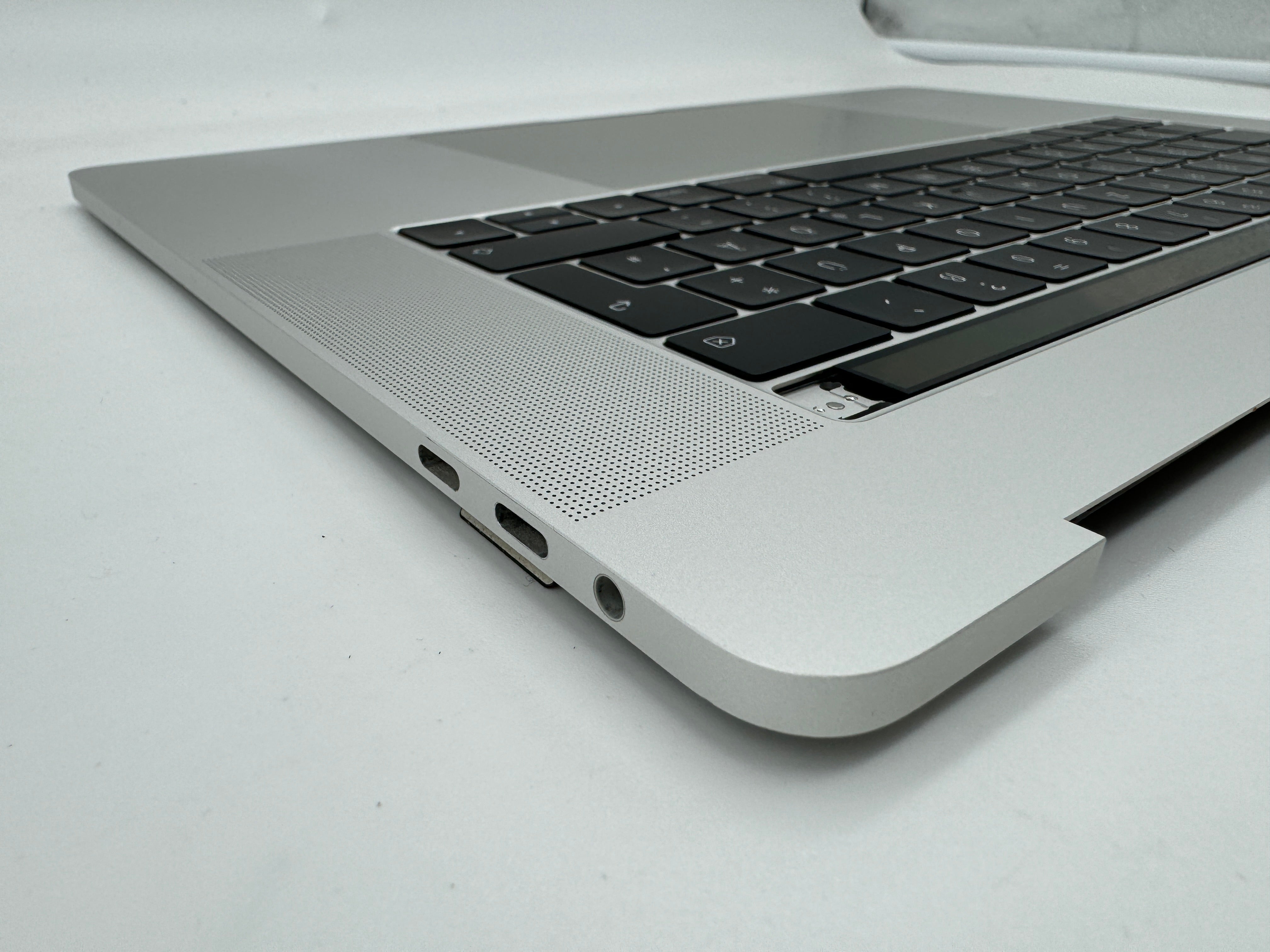 Macbook Pro 15" 2018 2019 A1990 Topcase Trackpad Tastatur Silber #T523