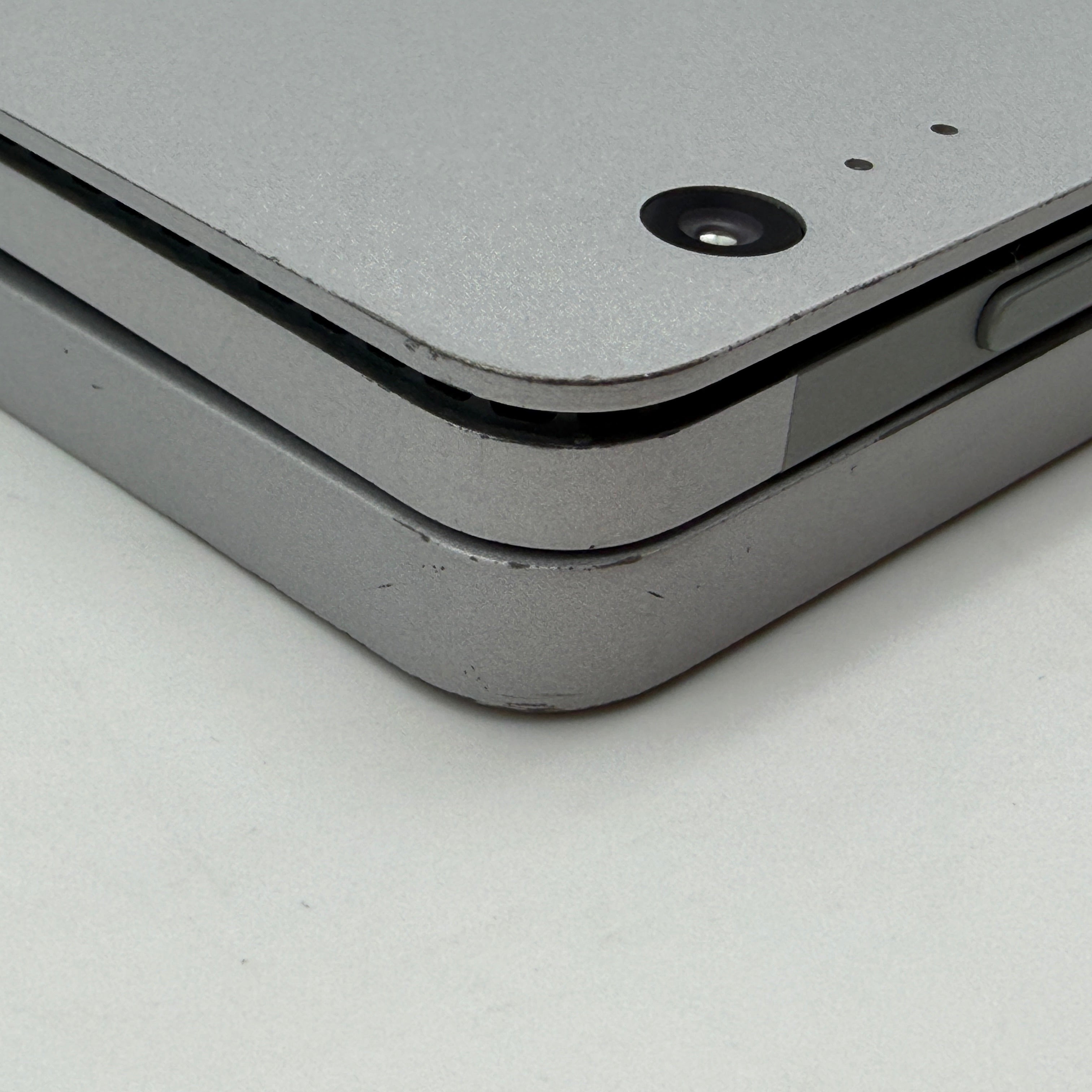 Microsoft Surface Book 2 13.5" i7-86500 8GB 256GB SSD GTX 1050 #PSW149