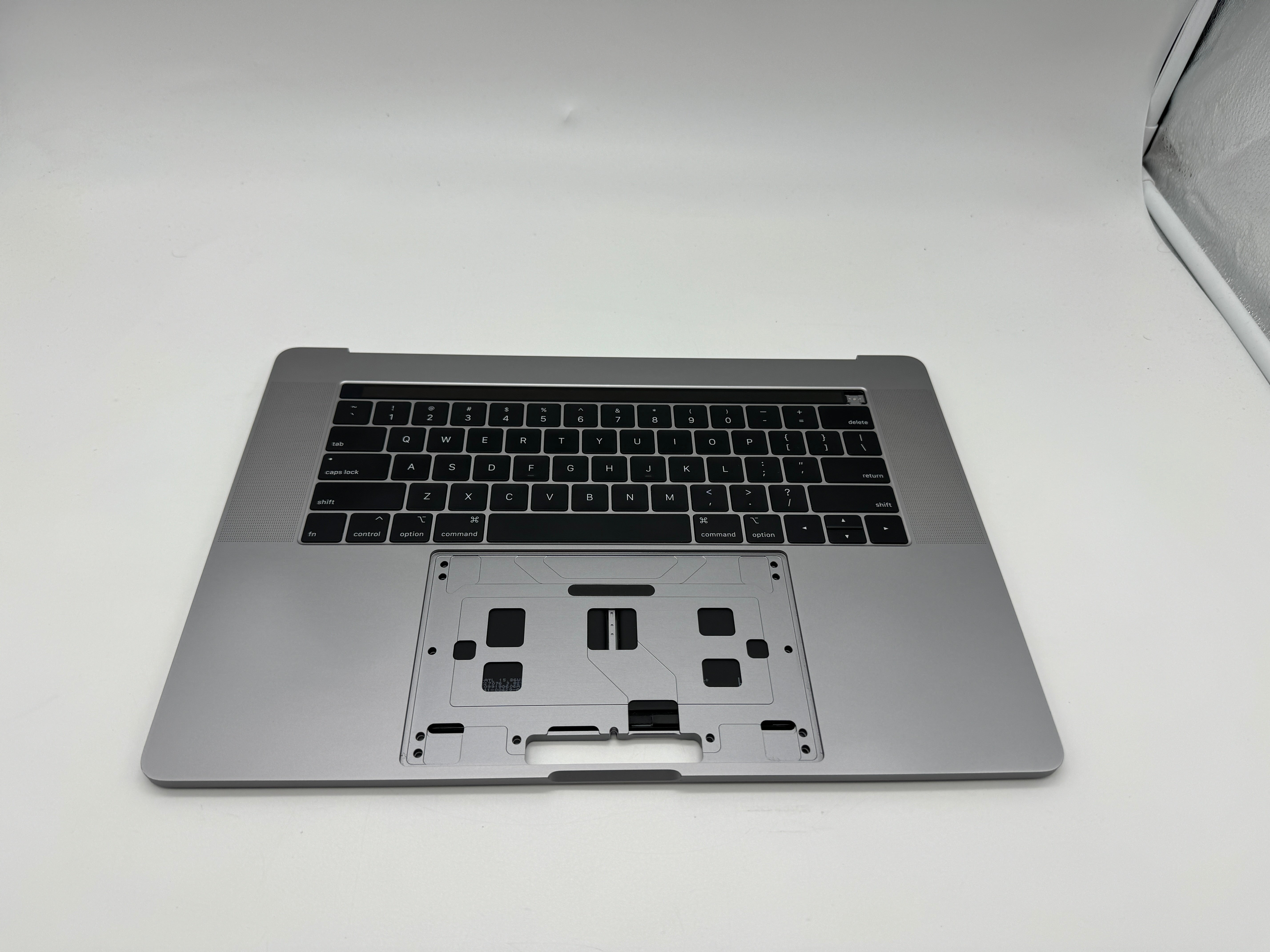 Macbook Pro 15" 2018 2019 A1990 QWERTY Topcase Akku Tastatur Grau #T662