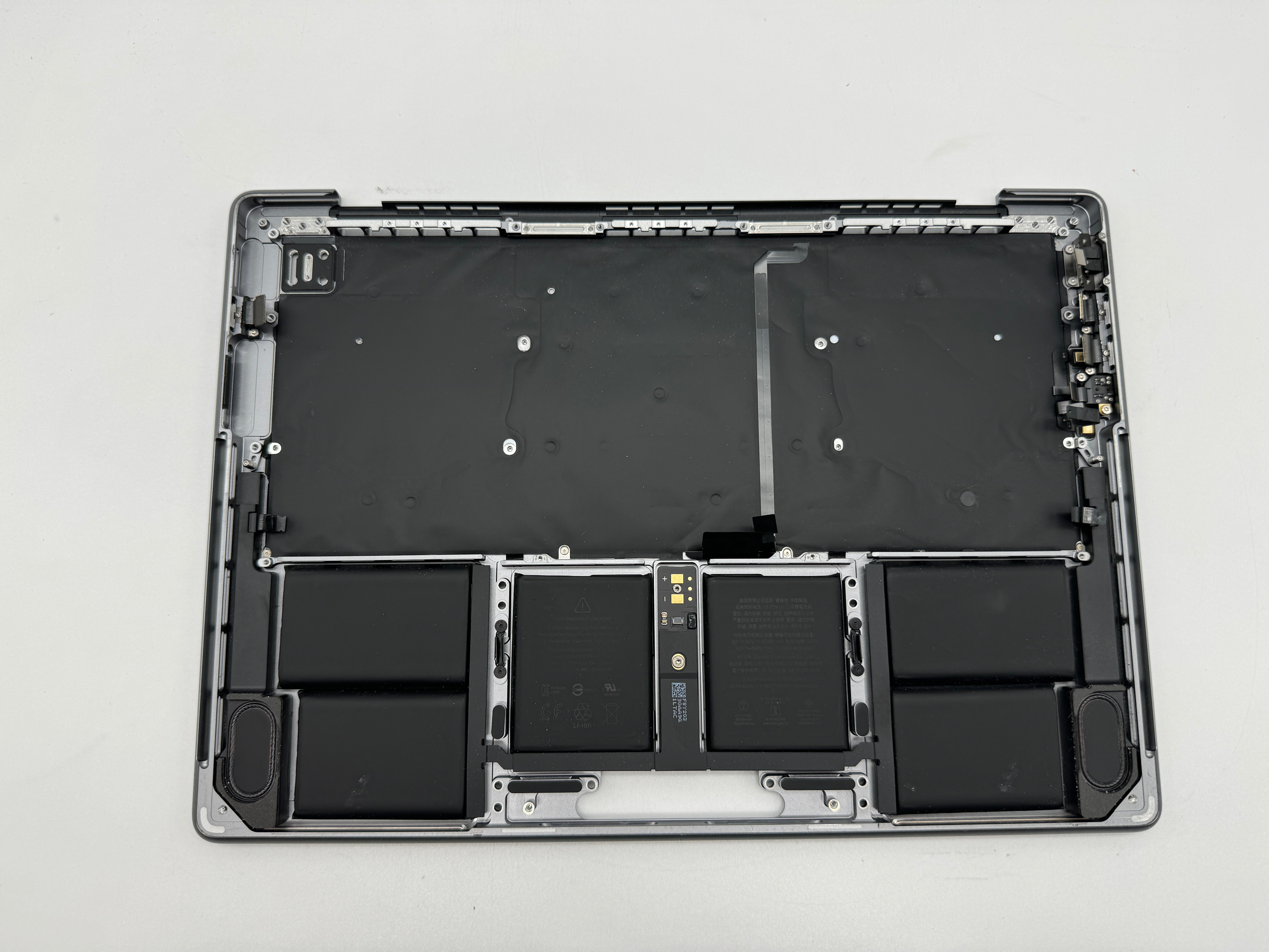 Macbook Pro 14" 2021 A2442 Topcase QWERTY US Tastatur Spacegrau #T534