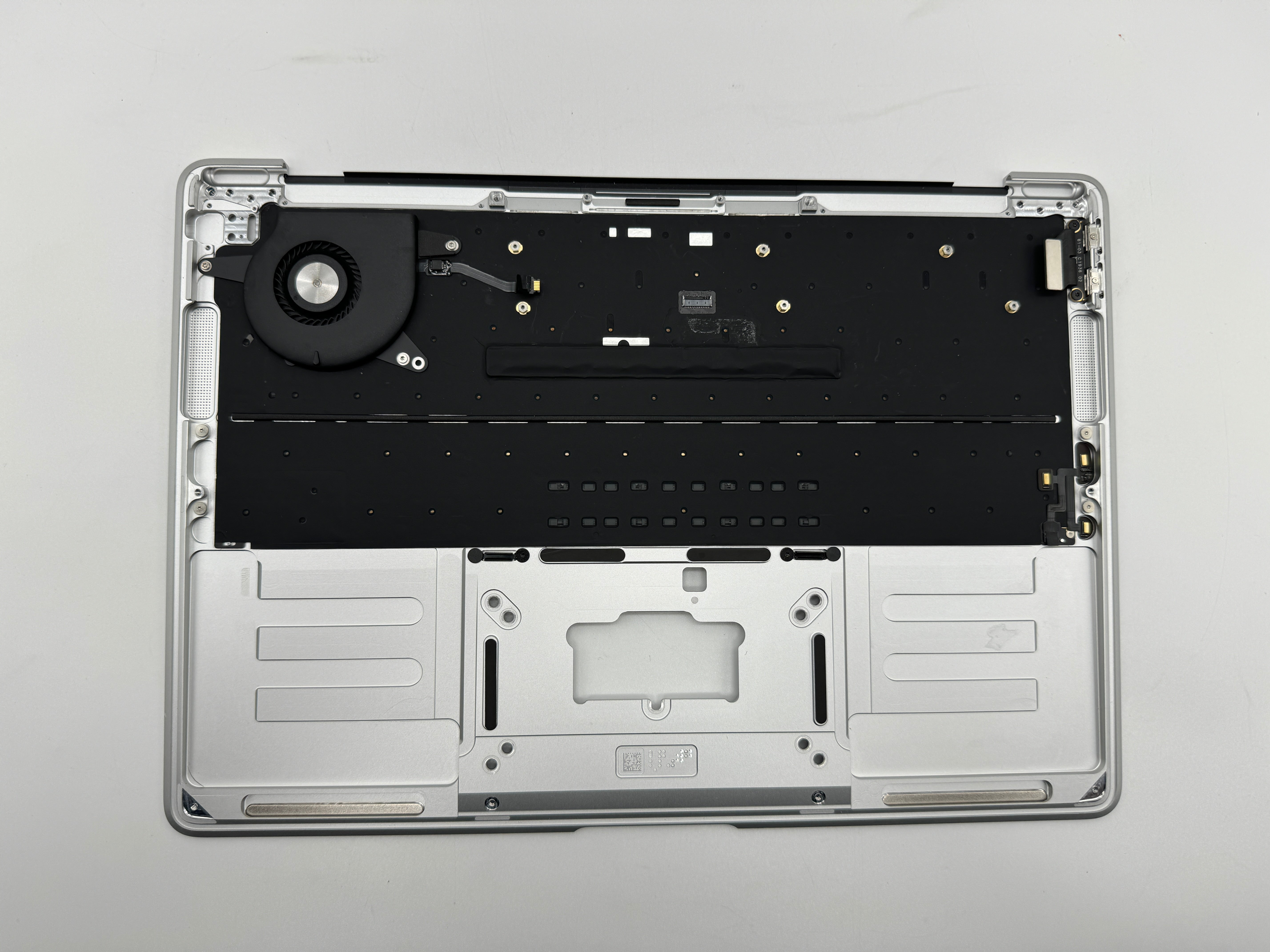 Macbook Air 13" 2018 2019 A1932 Topcase QWERTZ Tastatur Silber #T539