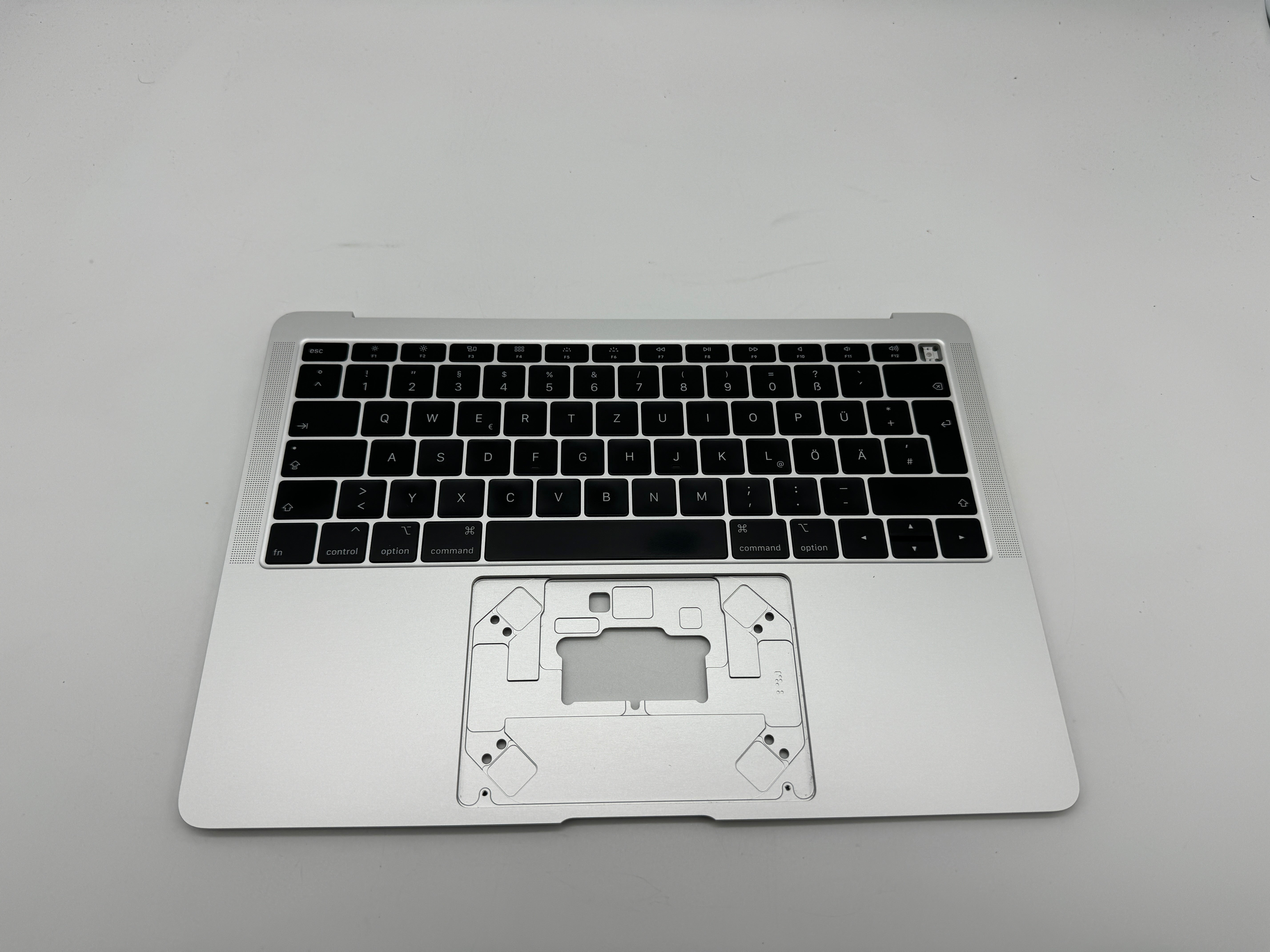 Macbook Air 13" 2018 2019 A1932 Topcase Akku QWERTZ Tastatur Silber #T541