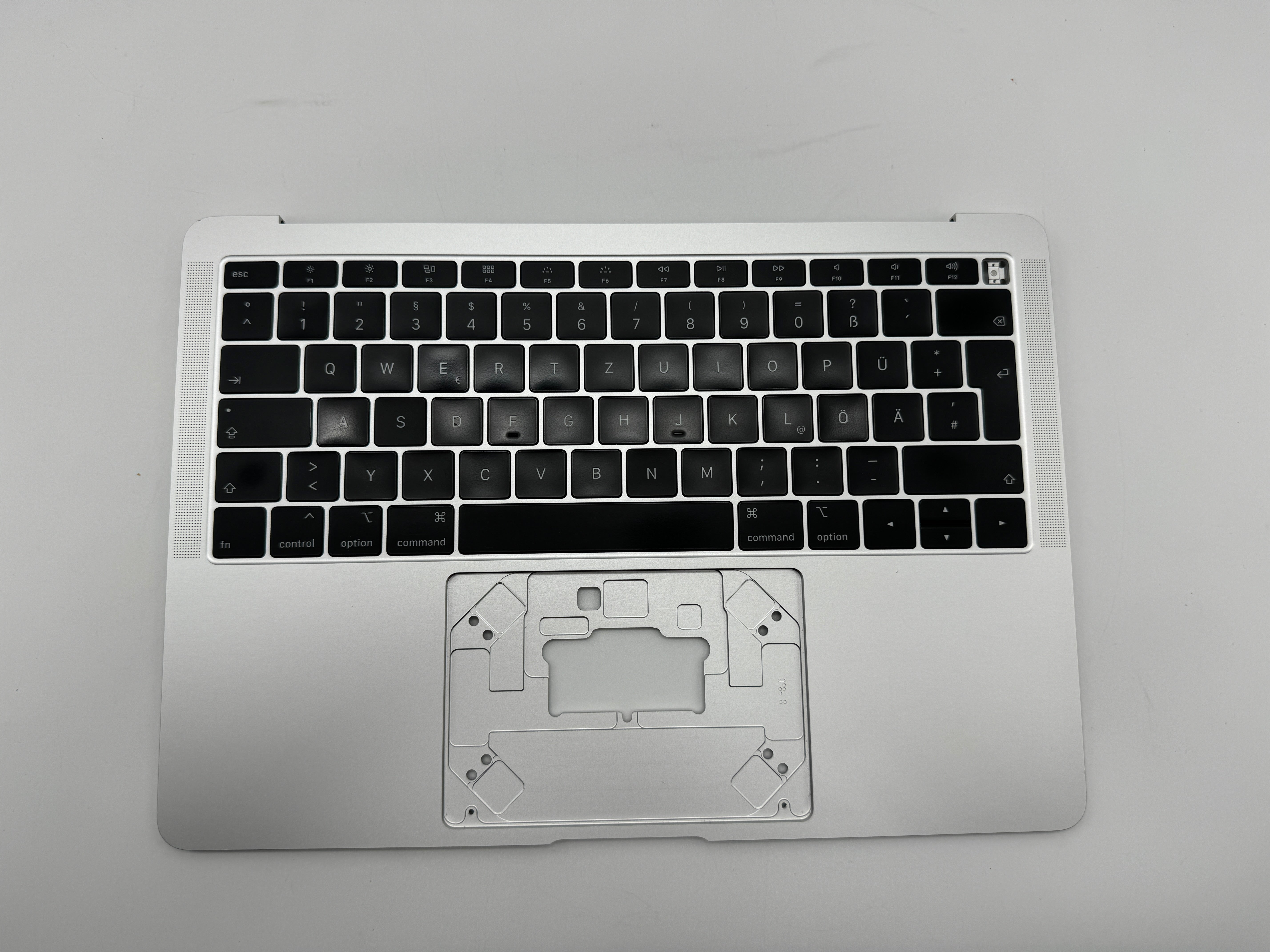 Macbook Air 13" 2018 2019 A1932 Topcase Akku QWERTZ Tastatur Silber #T541