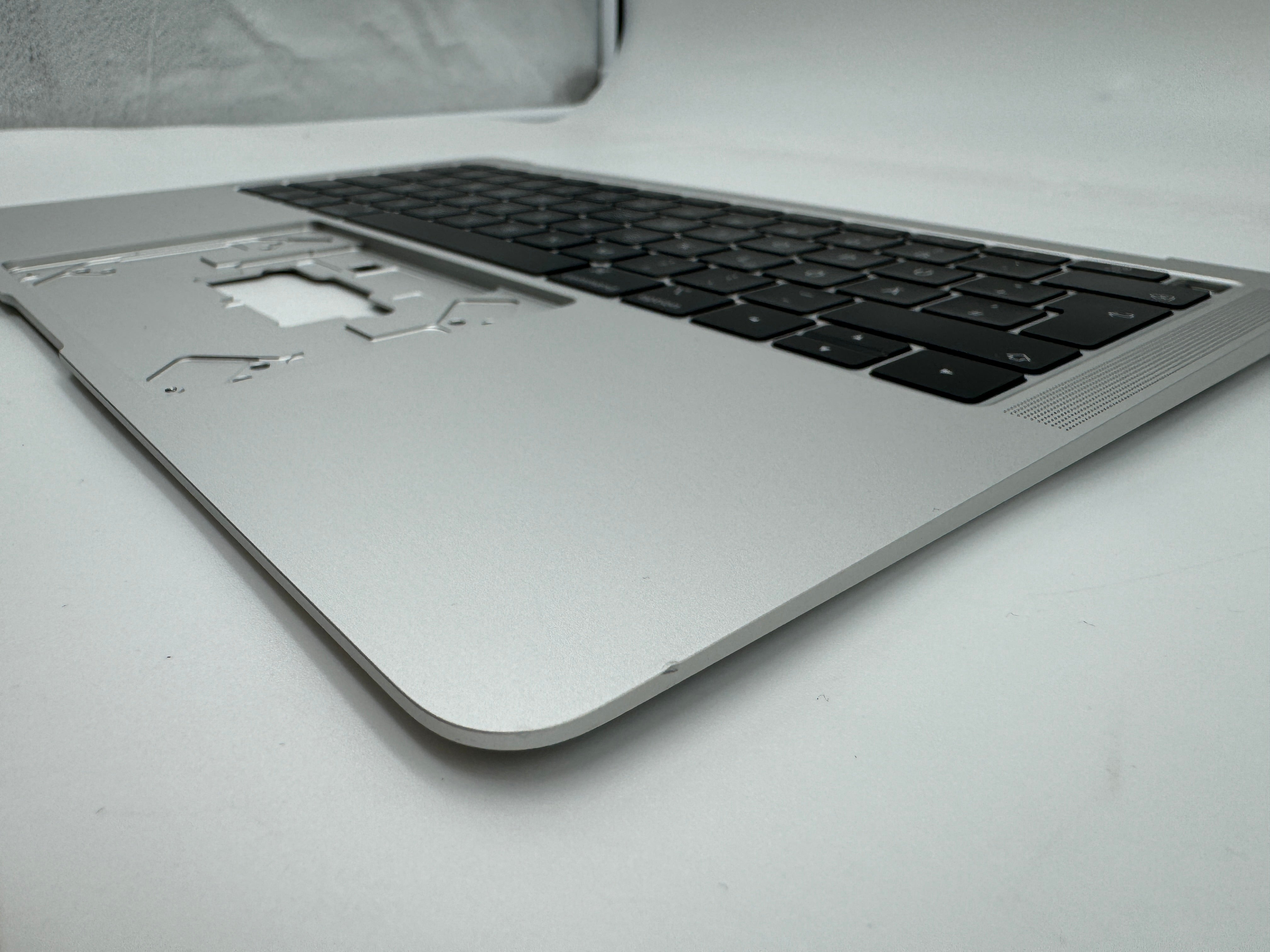 Macbook Air 13" 2018 2019 A1932 Topcase Akku QWERTZ Tastatur Silber #T541