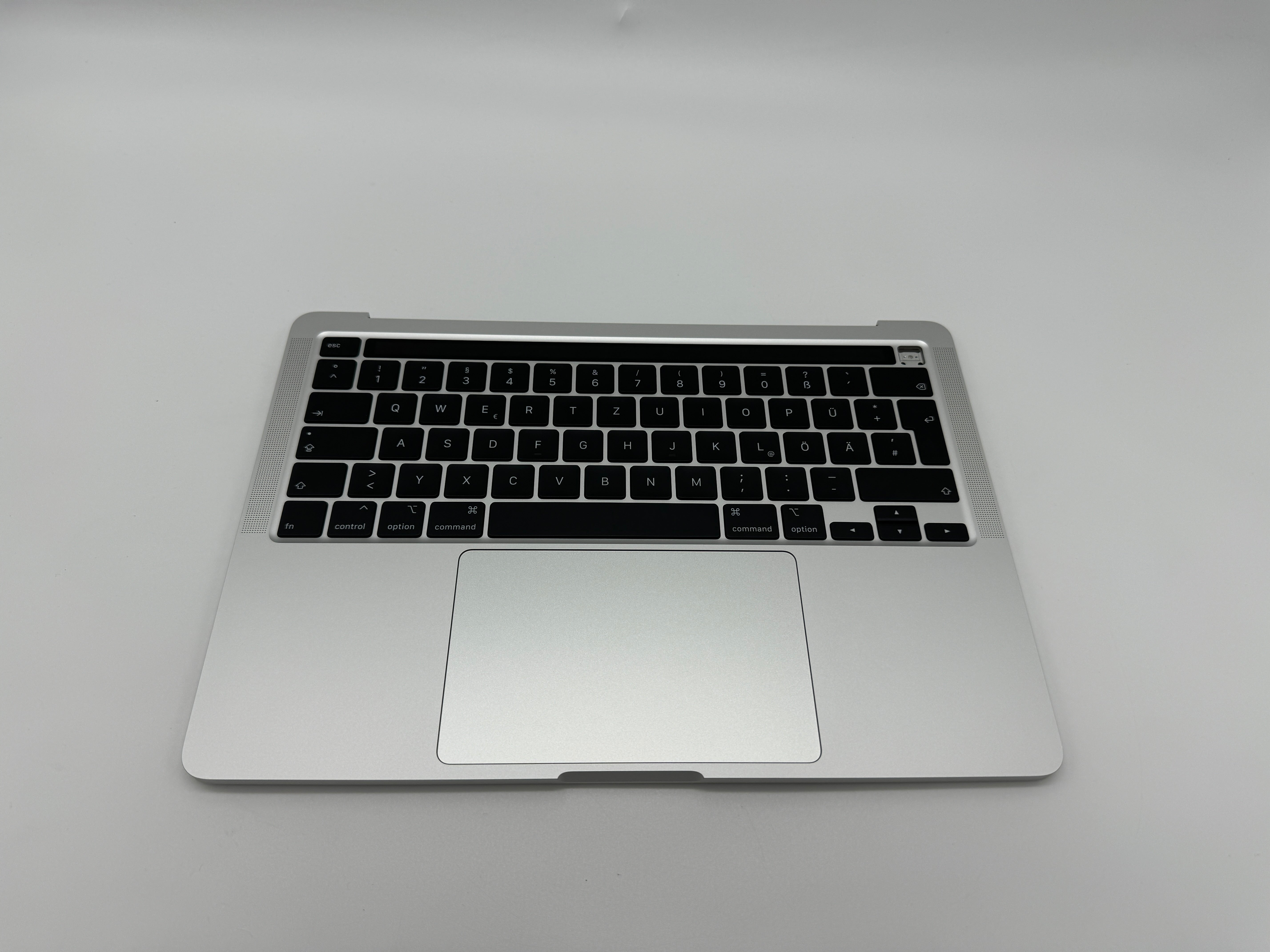 Macbook Pro 13" A2251 2020 Topcase QWERTZ Akku Tastatur Silber #T564