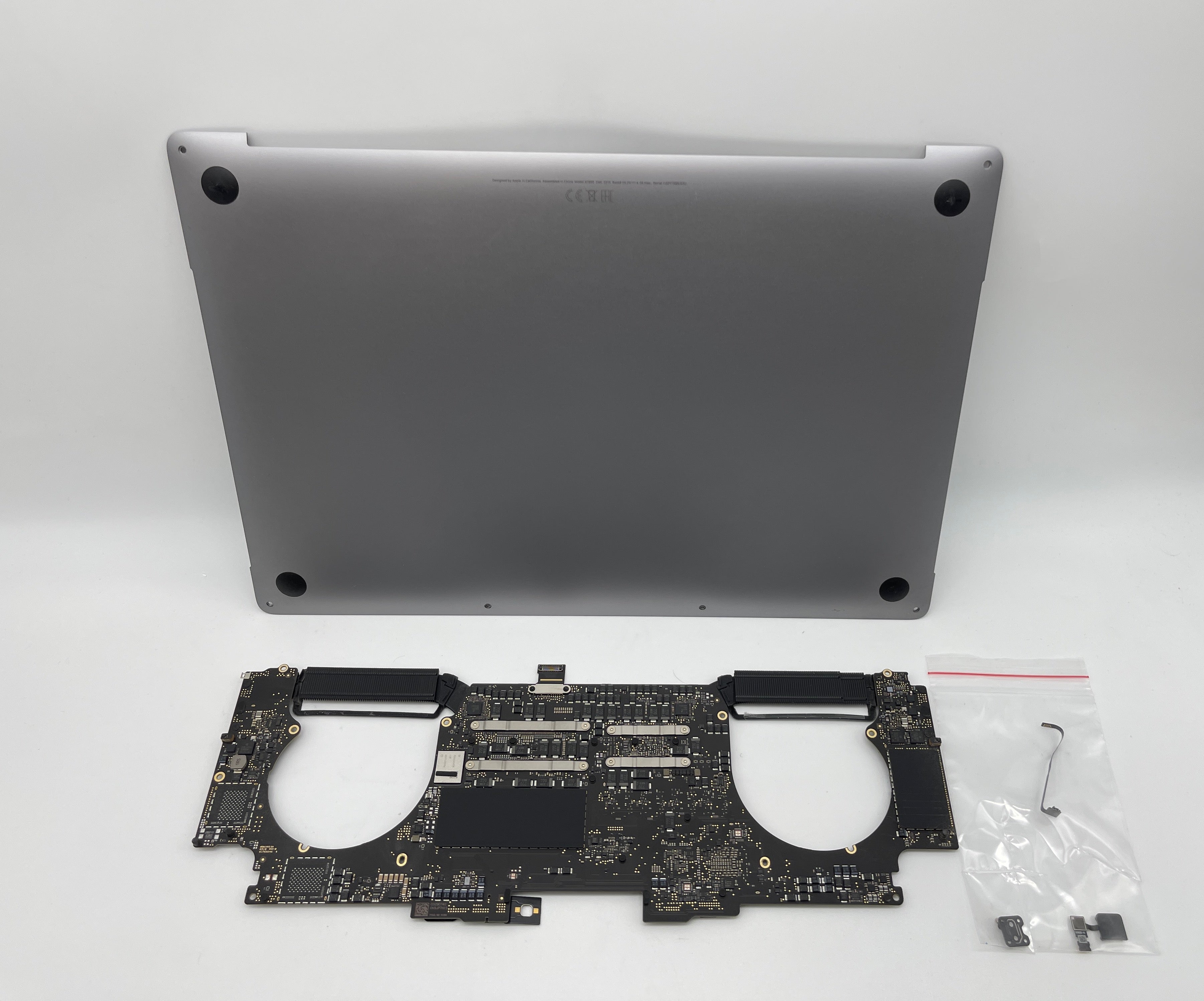 MacBook Pro 15" 2018 A1990 2,6 GHz 16 GB i7 512GB Logicboard Mainboard  #M164