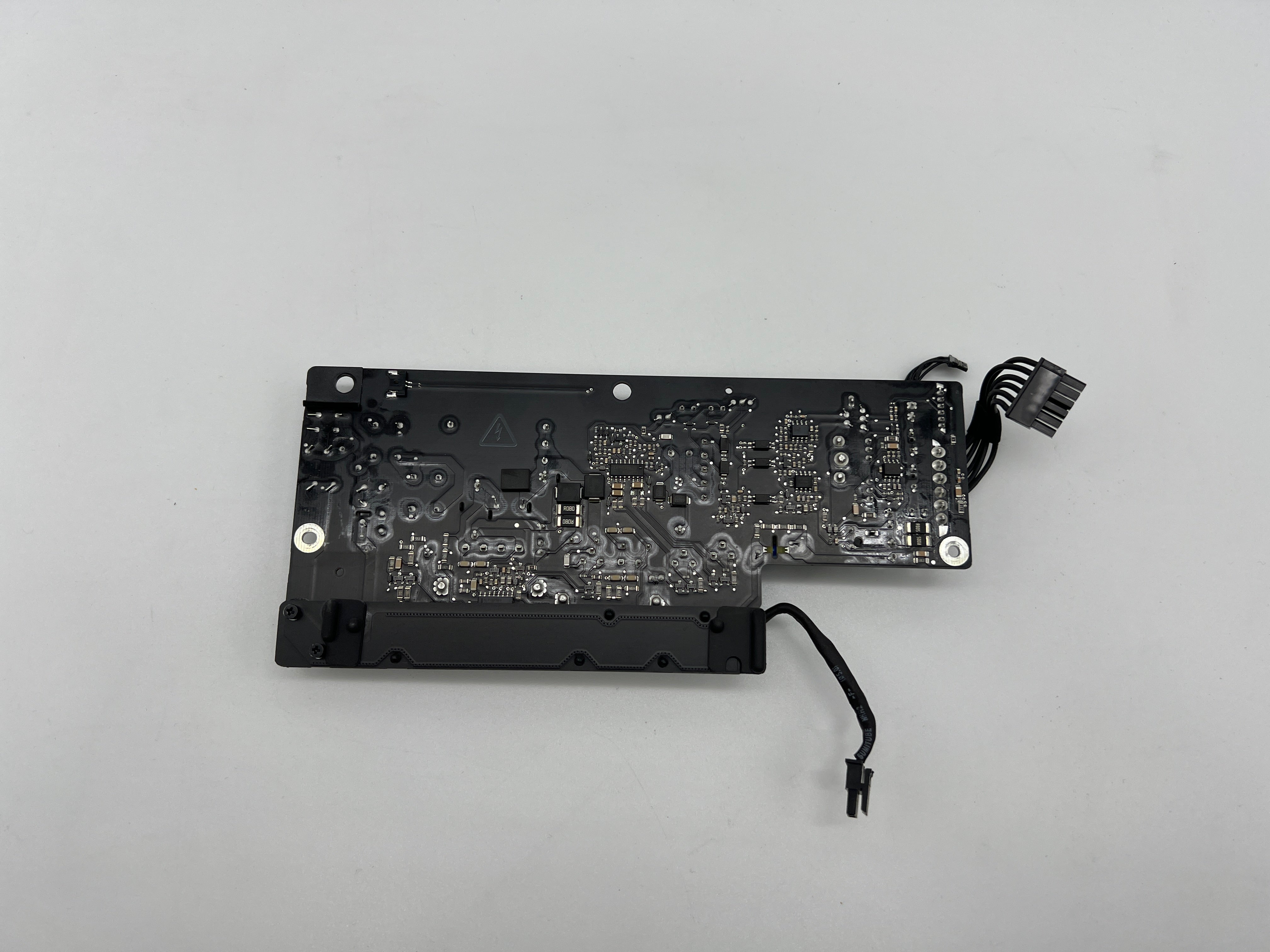 iMac A1418 A2116 21,5“ 185W Netzteil Delta 2012-2019 661-7111 661-7512