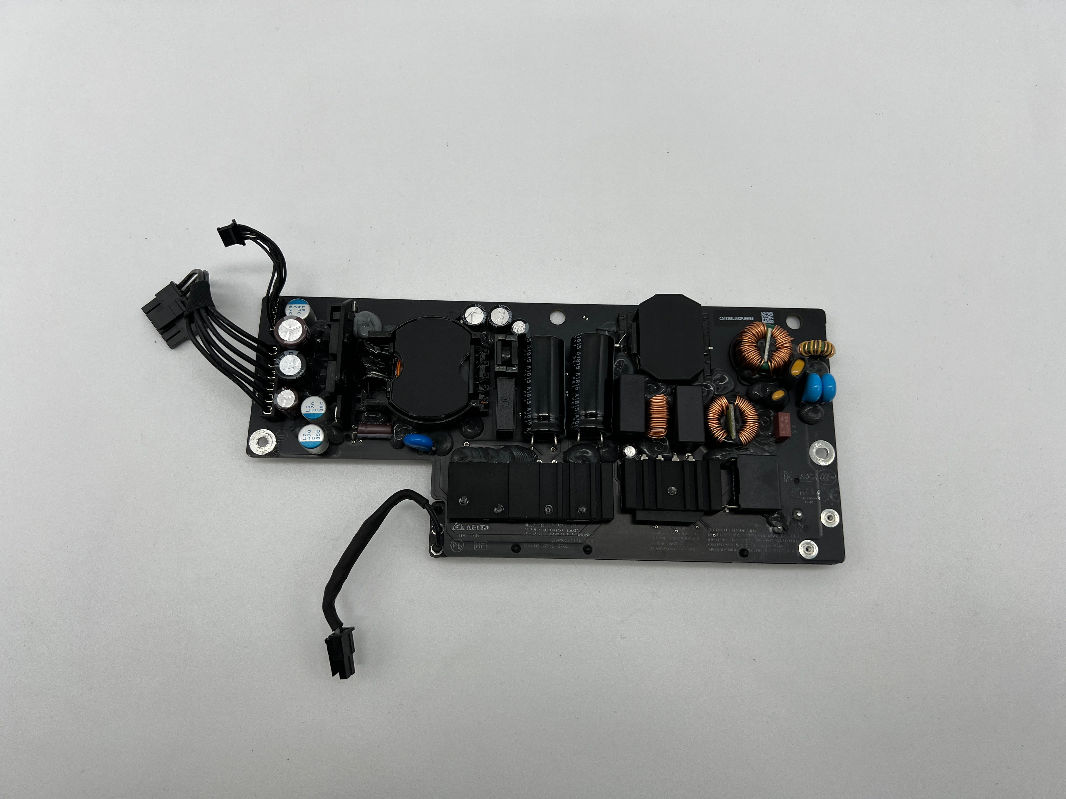 iMac A1418 A2116 21,5“ 185W Netzteil Delta 2012-2019 661-7111 661-7512