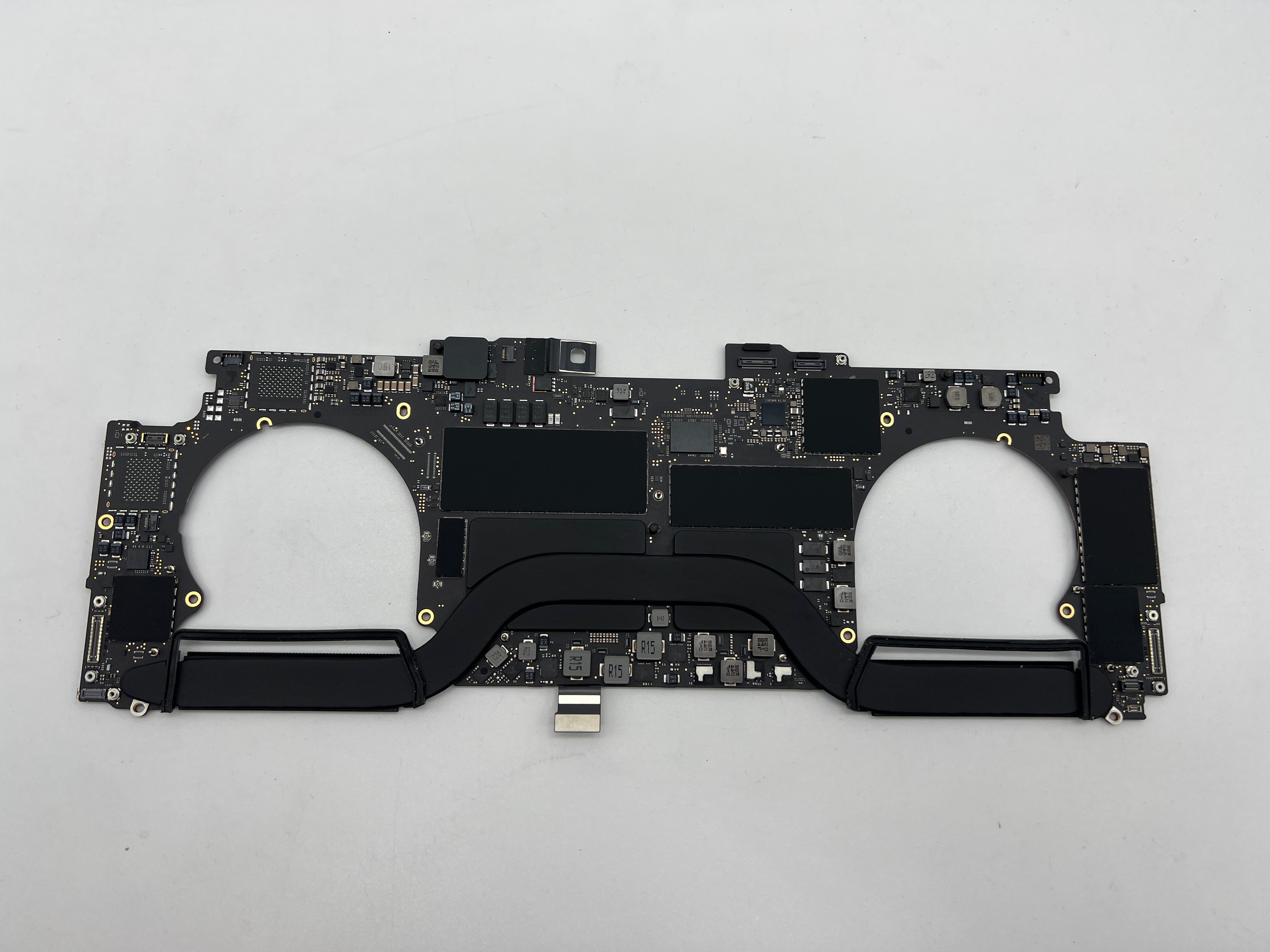 MacBook Pro 15" 2018 A1990 2,6 GHz 32 GB i7 512 GB Logicboard Mainboard  #M117