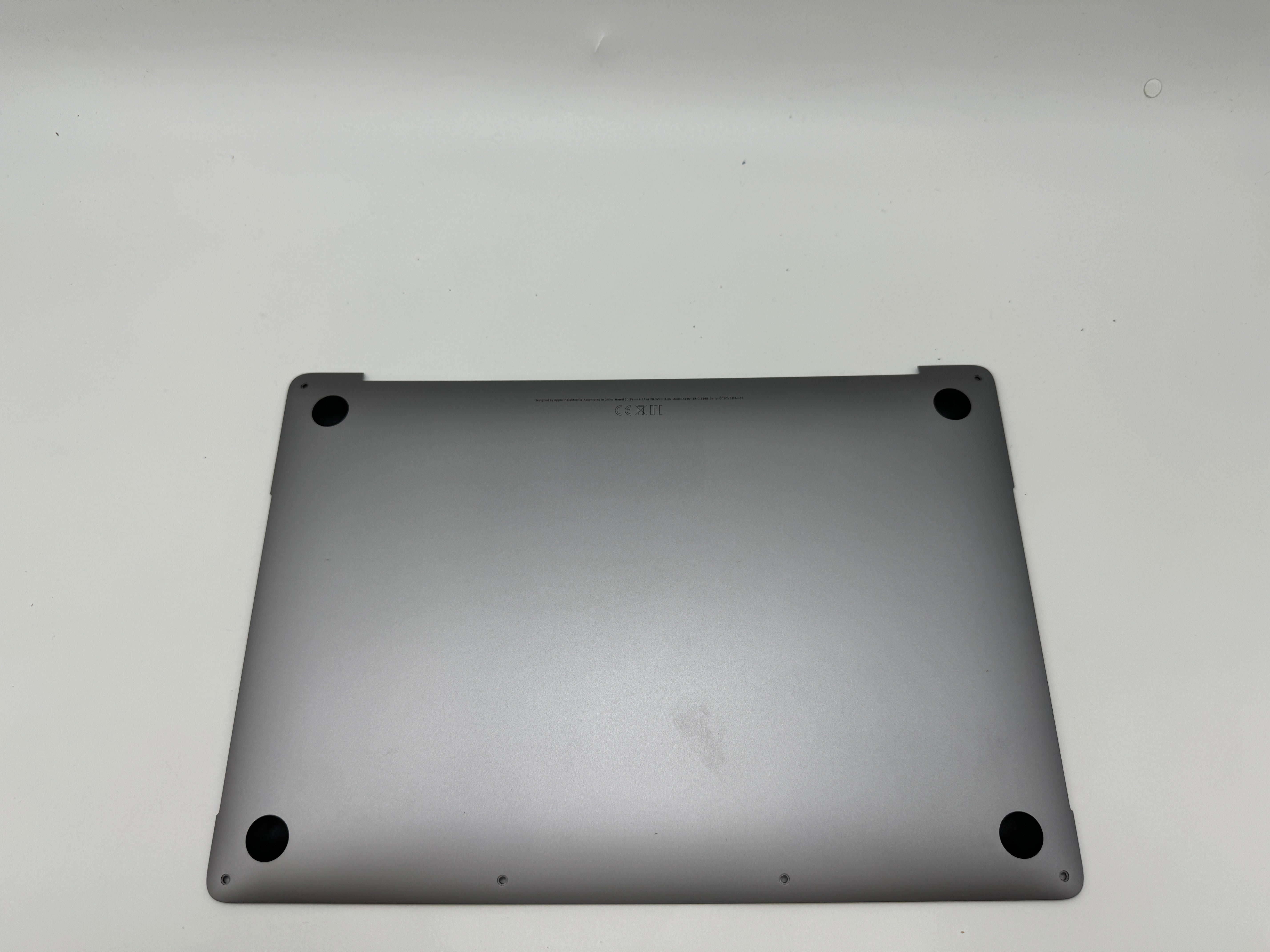 Macbook Pro 13" A2251  Silber Spacegrau Bodenplatte Bottom Case