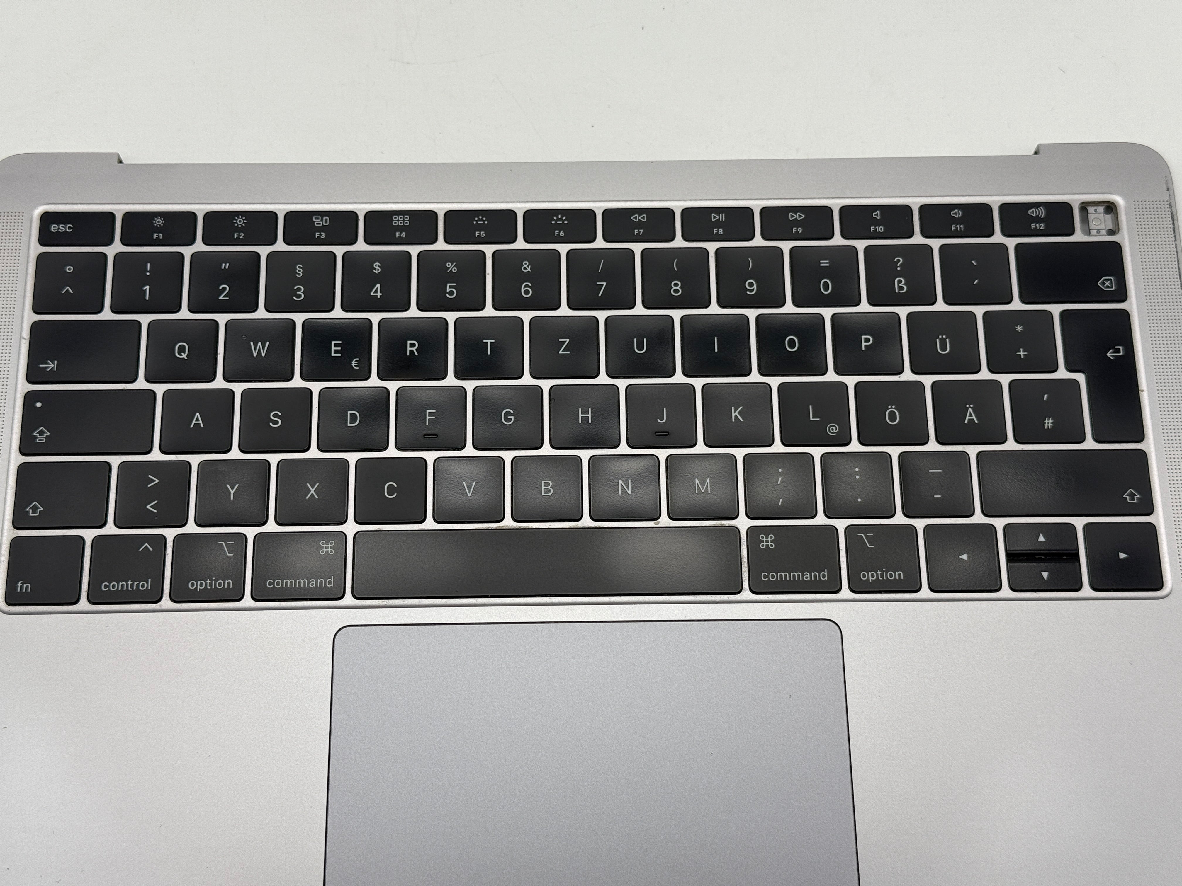 Macbook Air 13" 2018 2019 A1932 Topcase QWERTZ Trackpad Tastatur Grau #T737