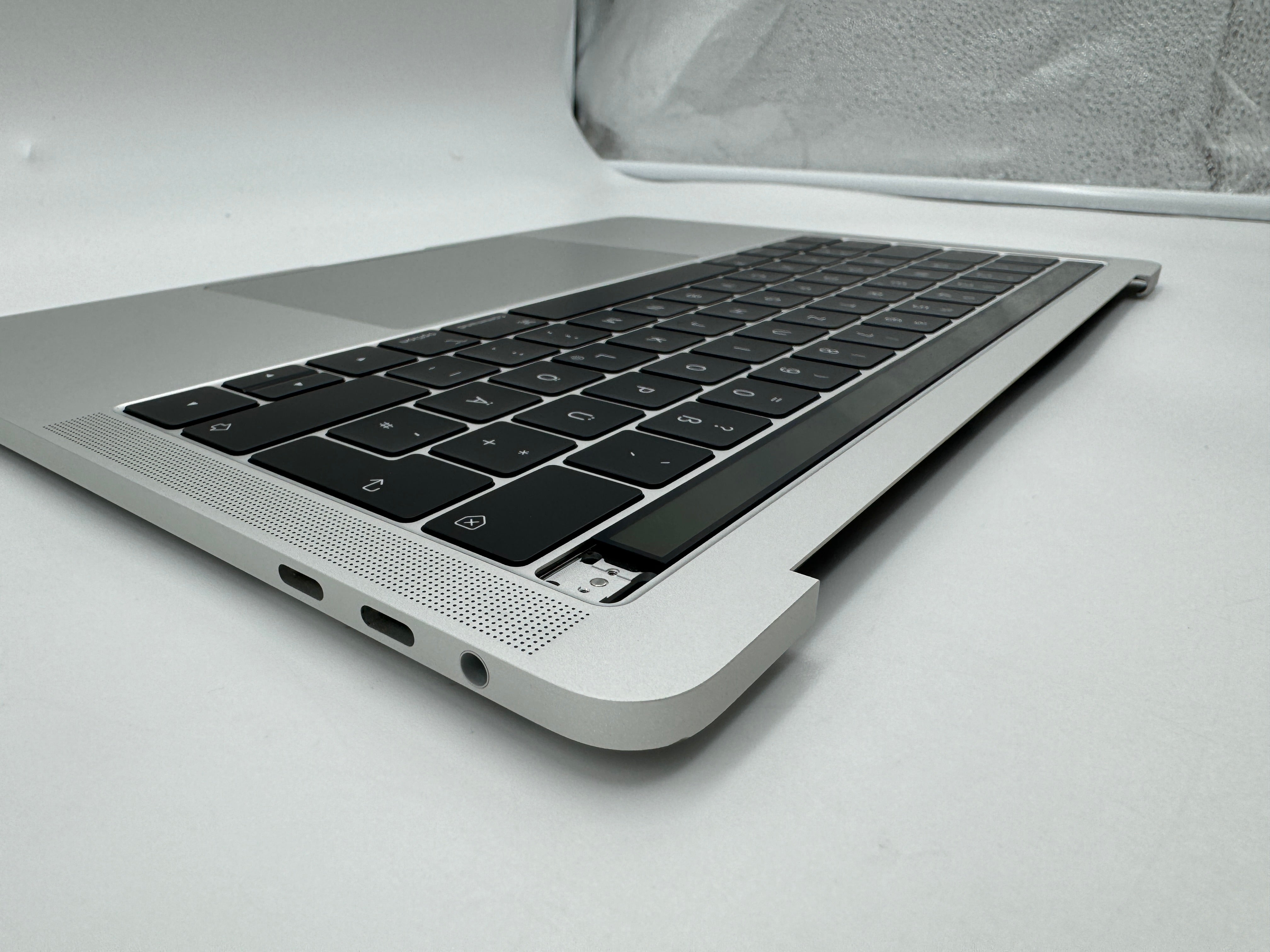 Macbook Pro 13" A1989 2018 2019 Topcase Tastatur QWERTZ Trackpad Silber #T621