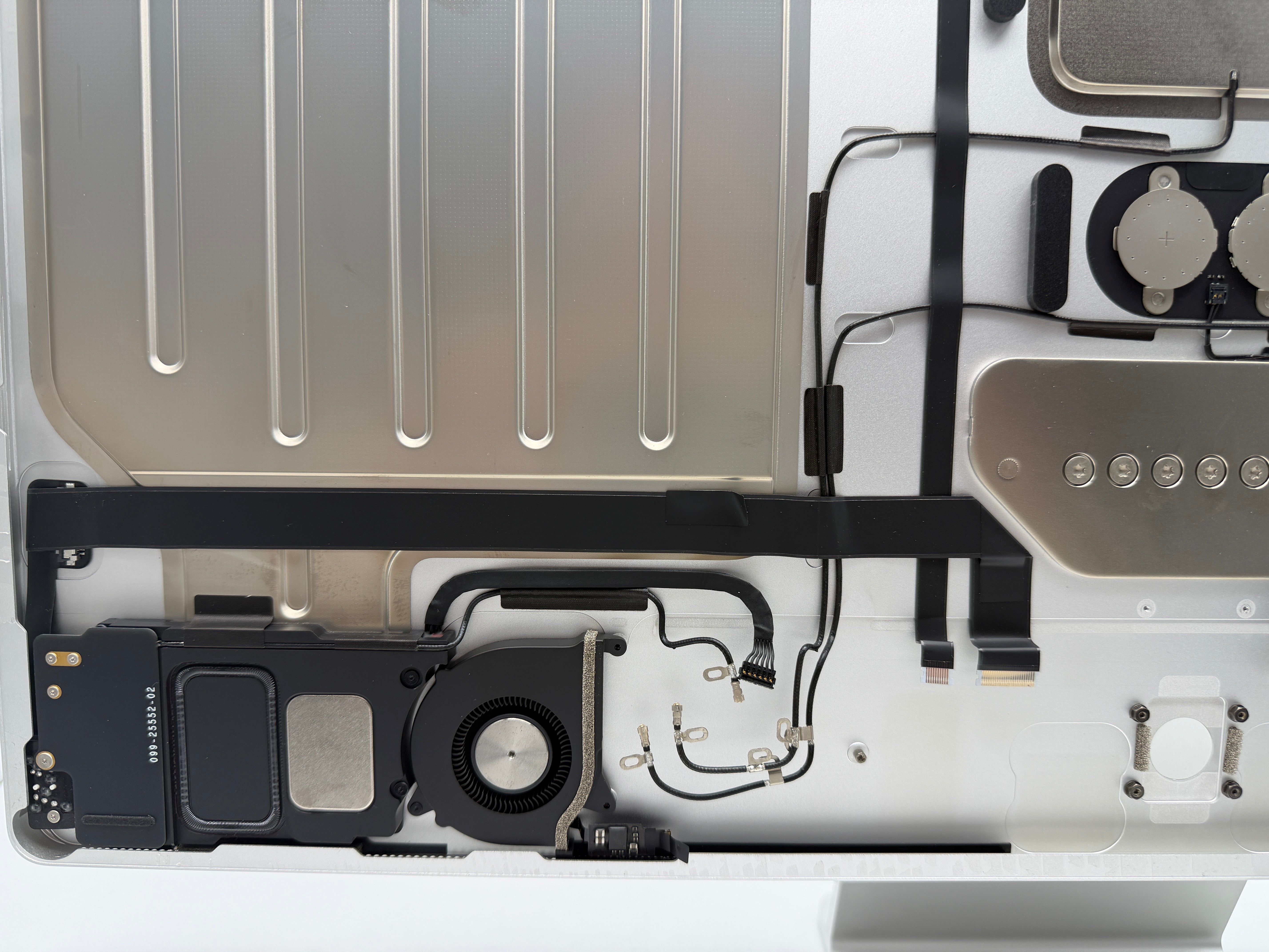 Apple iMac 24" 2021 A2438 Gehäuse Standfuß Lautsprecher Lüfter Silber #PSG6