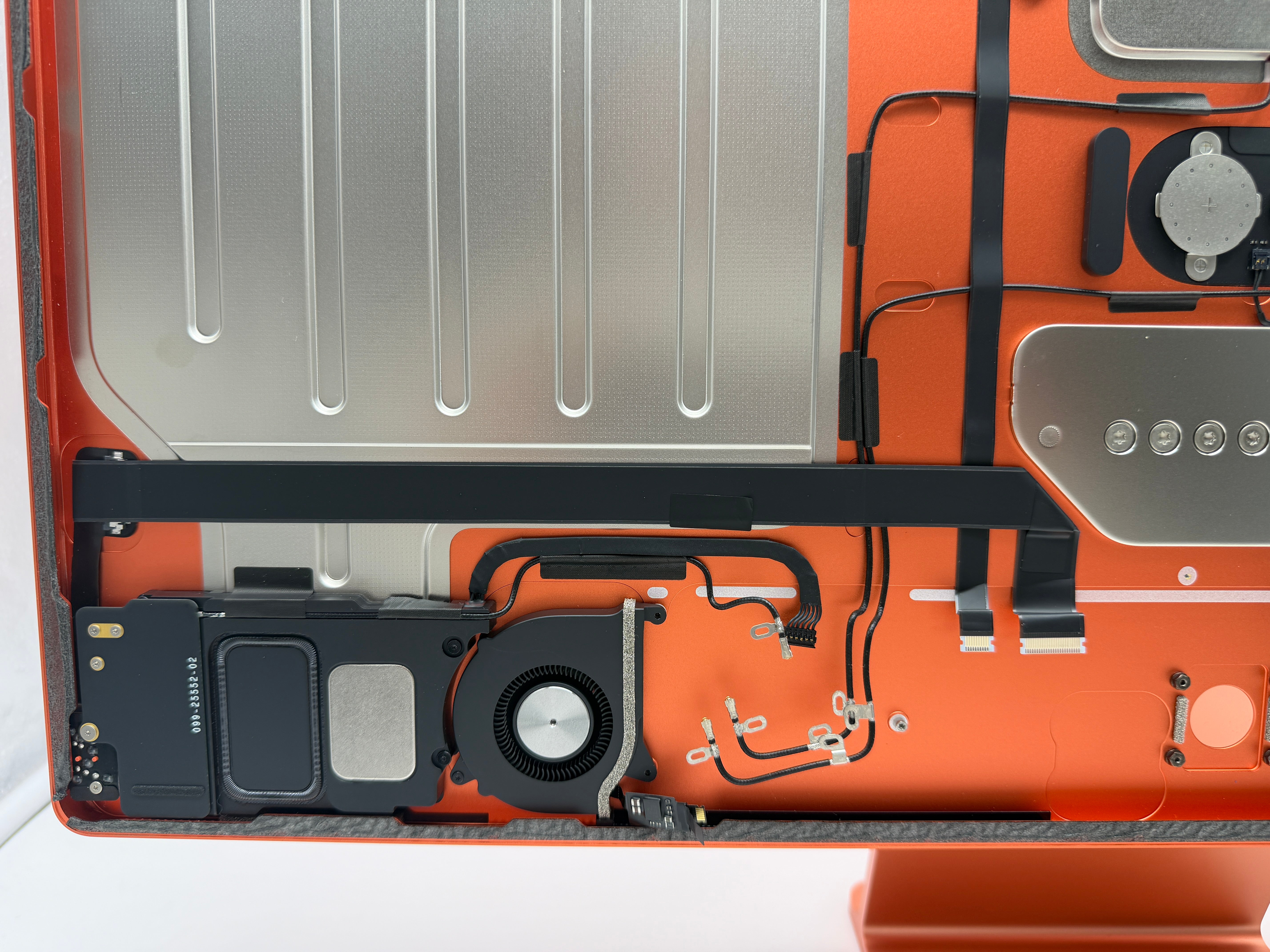 Apple iMac 24" 2021 A2438 Gehäuse Standfuß Lautsprecher Lüfter Orange #PSG8