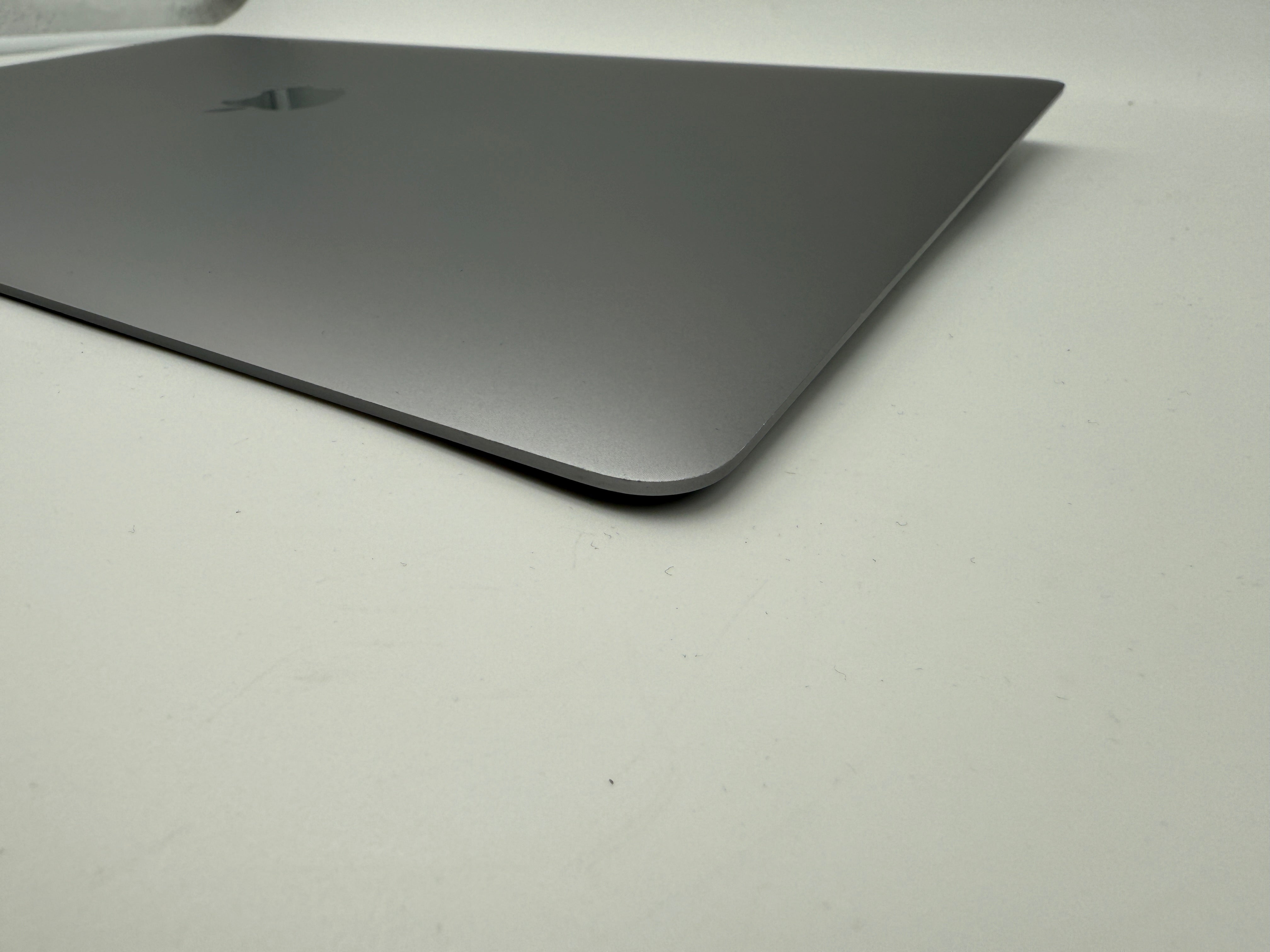MacBook Pro 15" 2018 2019 A1990 Grau Display Retina original Bildschirm #D800