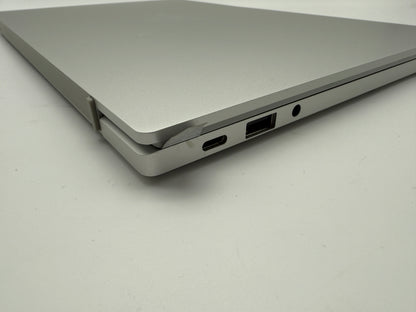 Razer Book 13 RZ09-0357  Notebook Touch WUXGA i7-1165G7 16GB 1TB