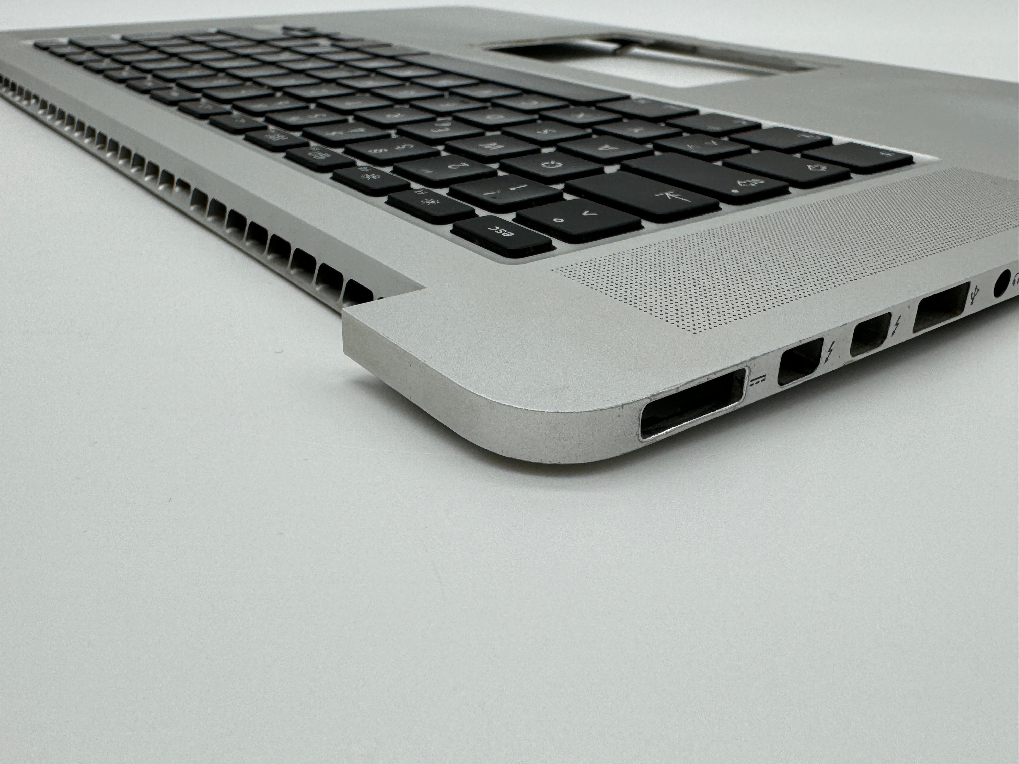 Macbook Pro 15" A1398 2015 Topcase Gehäuse Silber Tastatur #T374