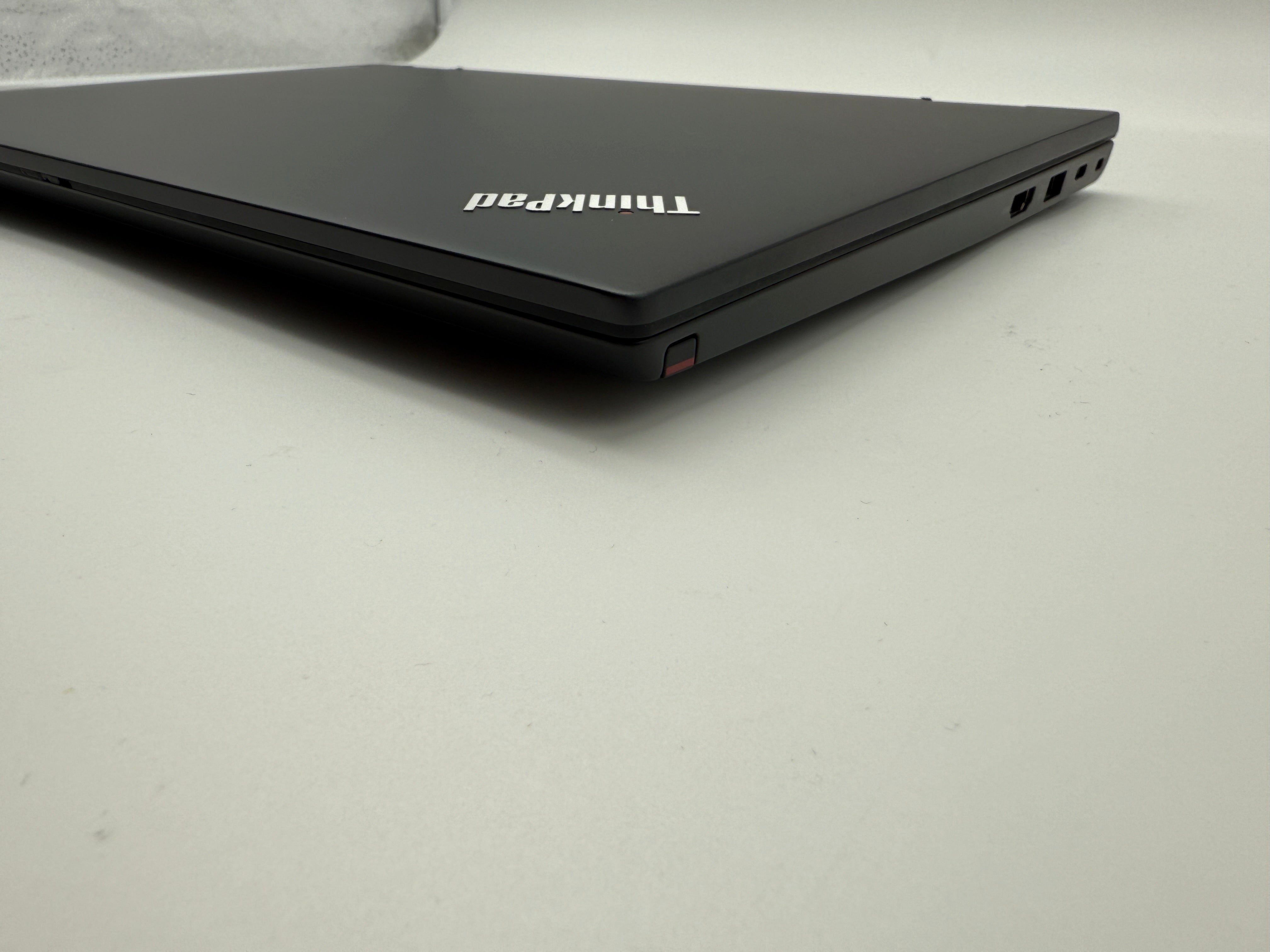 Lenovo Yoga L13 G4 Notebook AMD Ryzen 7 Pro 7730U 2GHz 16GB 512GB