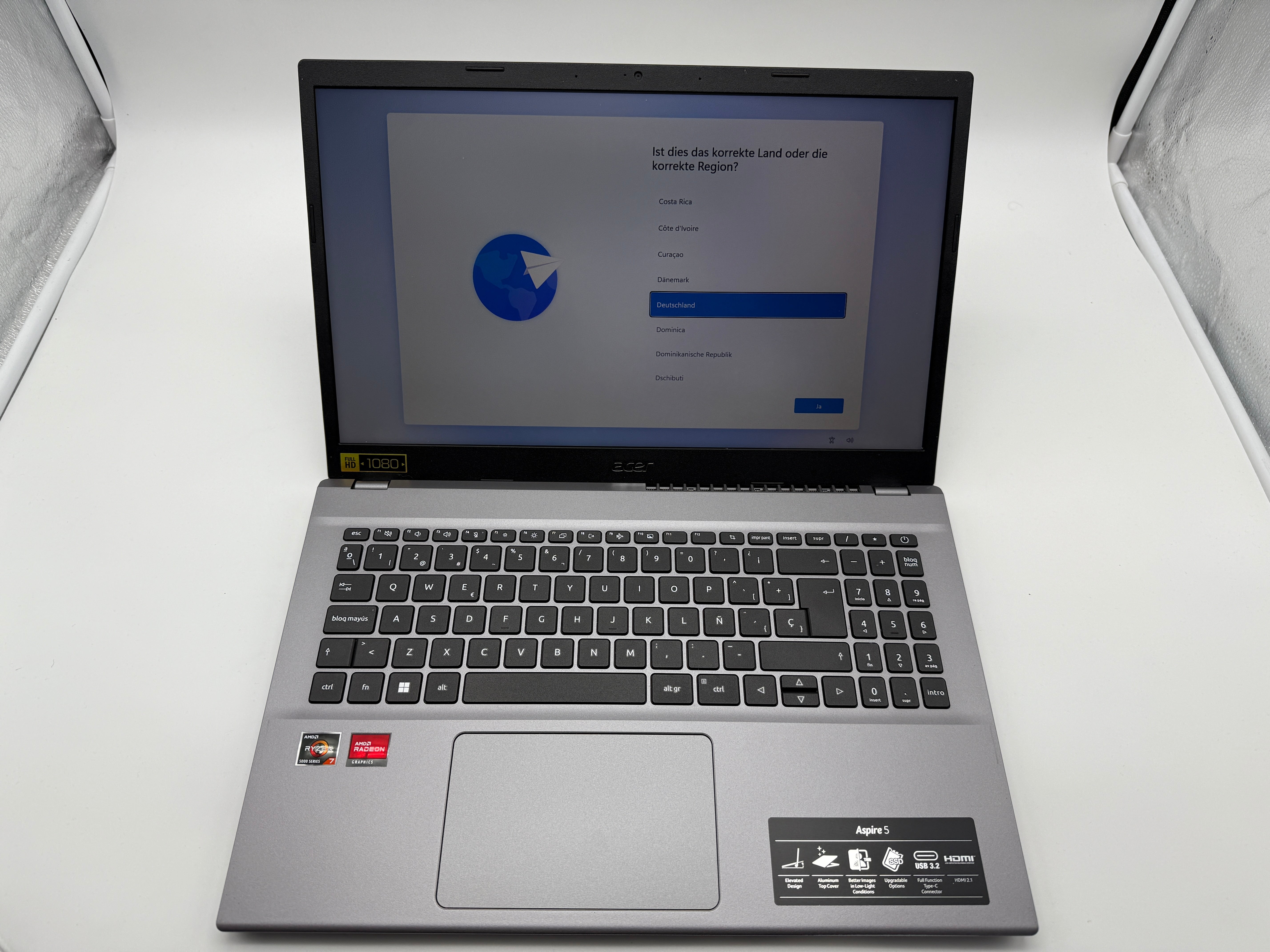 Acer Aspire 5 15,6" Ryzen 7 5825U 2 GHZ 16GB 1TB spanisch