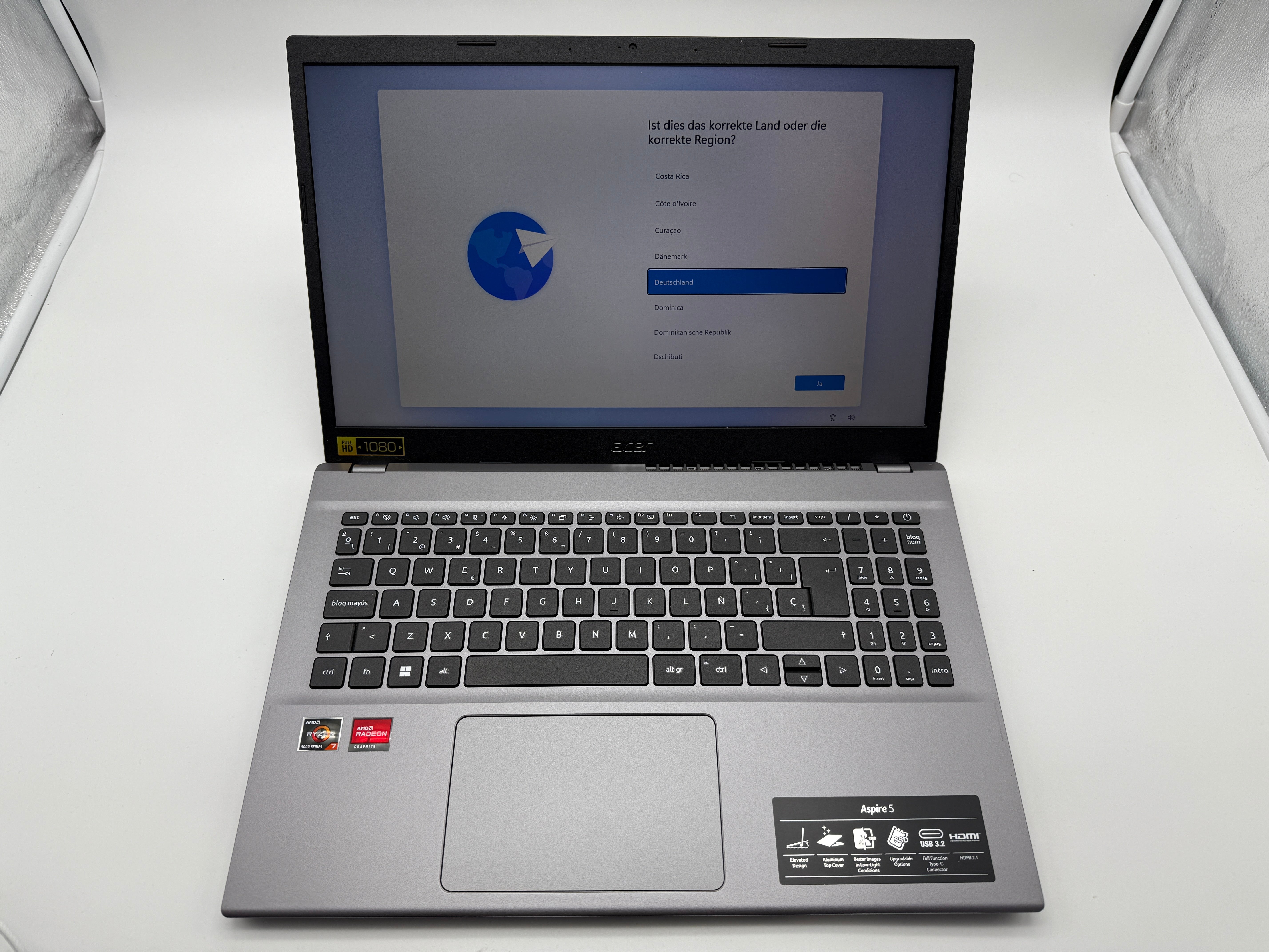 Acer Aspire 5 15,6" Ryzen 7 5825U 2 GHZ 16GB 1TB spanisch